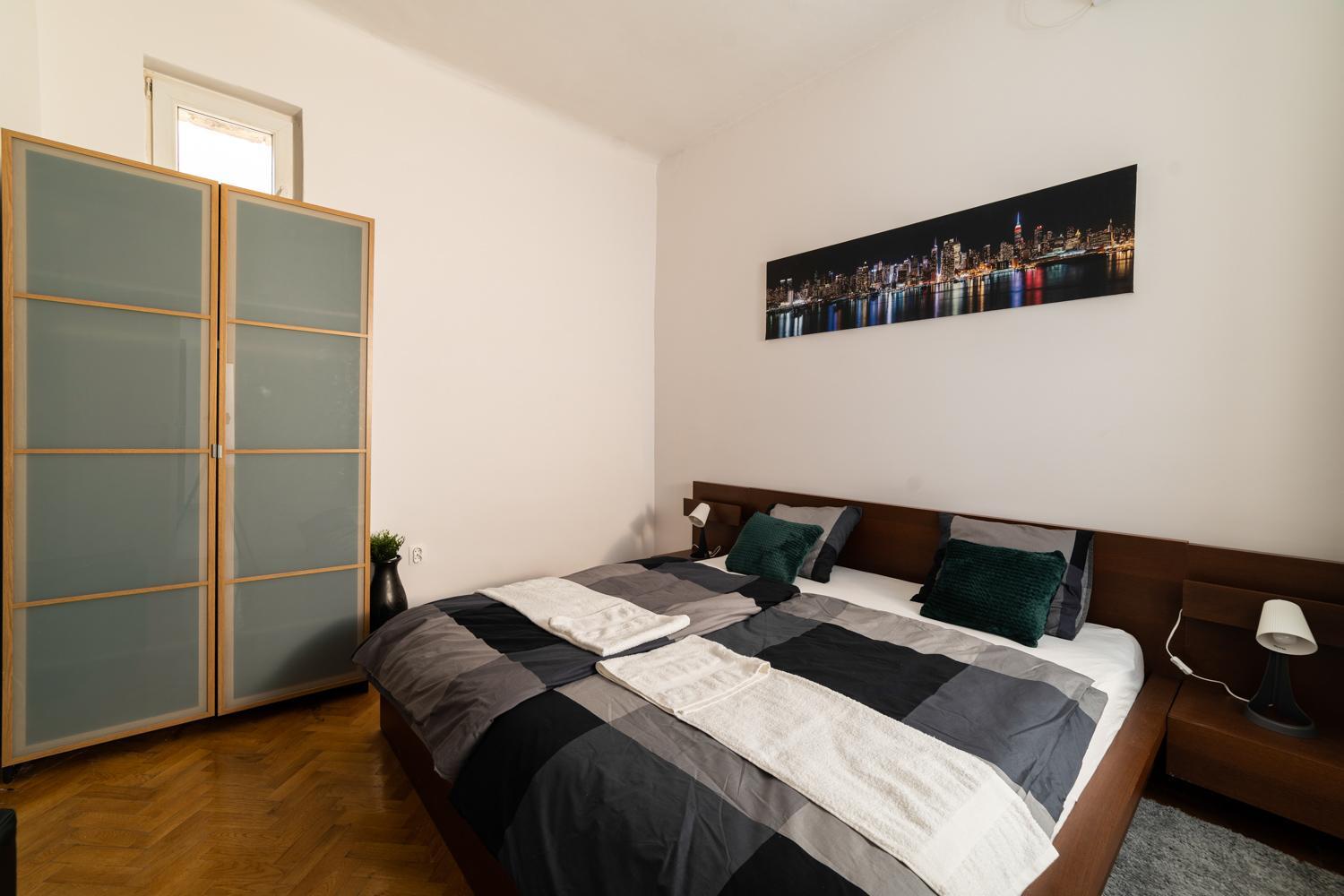 Three-Bedroom Apartment photo 2