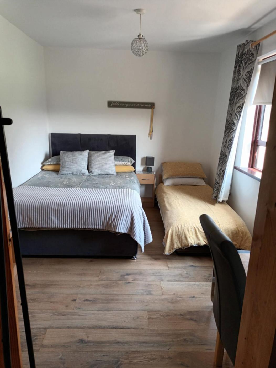 Double Room - Photo 9