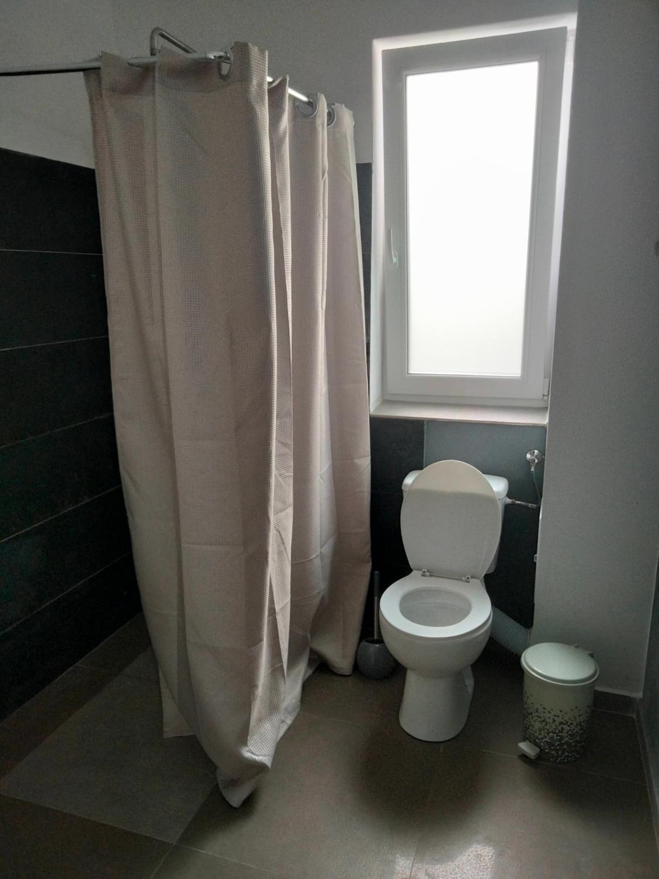Deluxe Room (2 Adults + 1 Child) photo 3