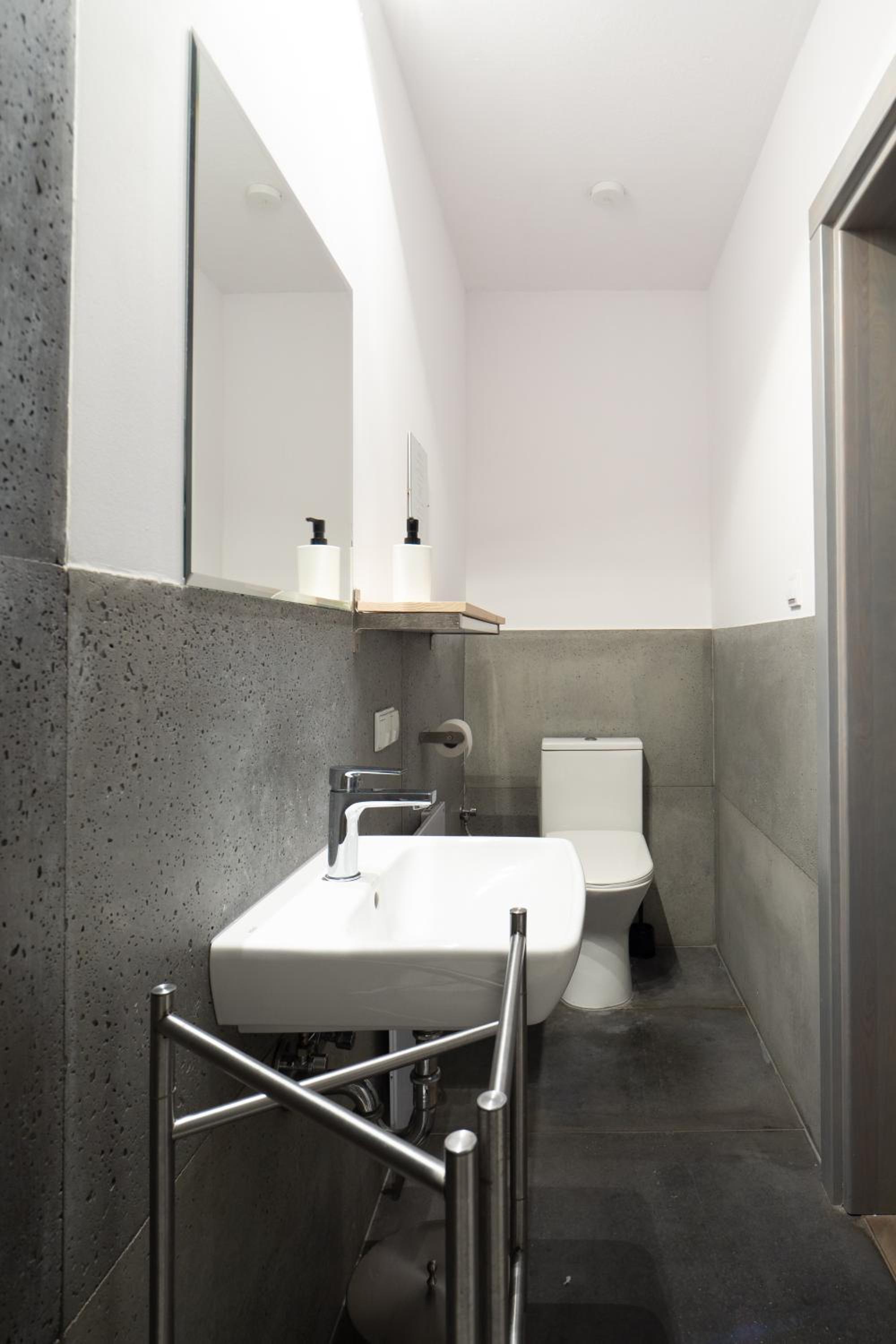 Double Room with Private Bathroom photo 2