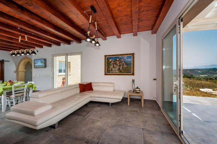 Deluxe Villa photo 1