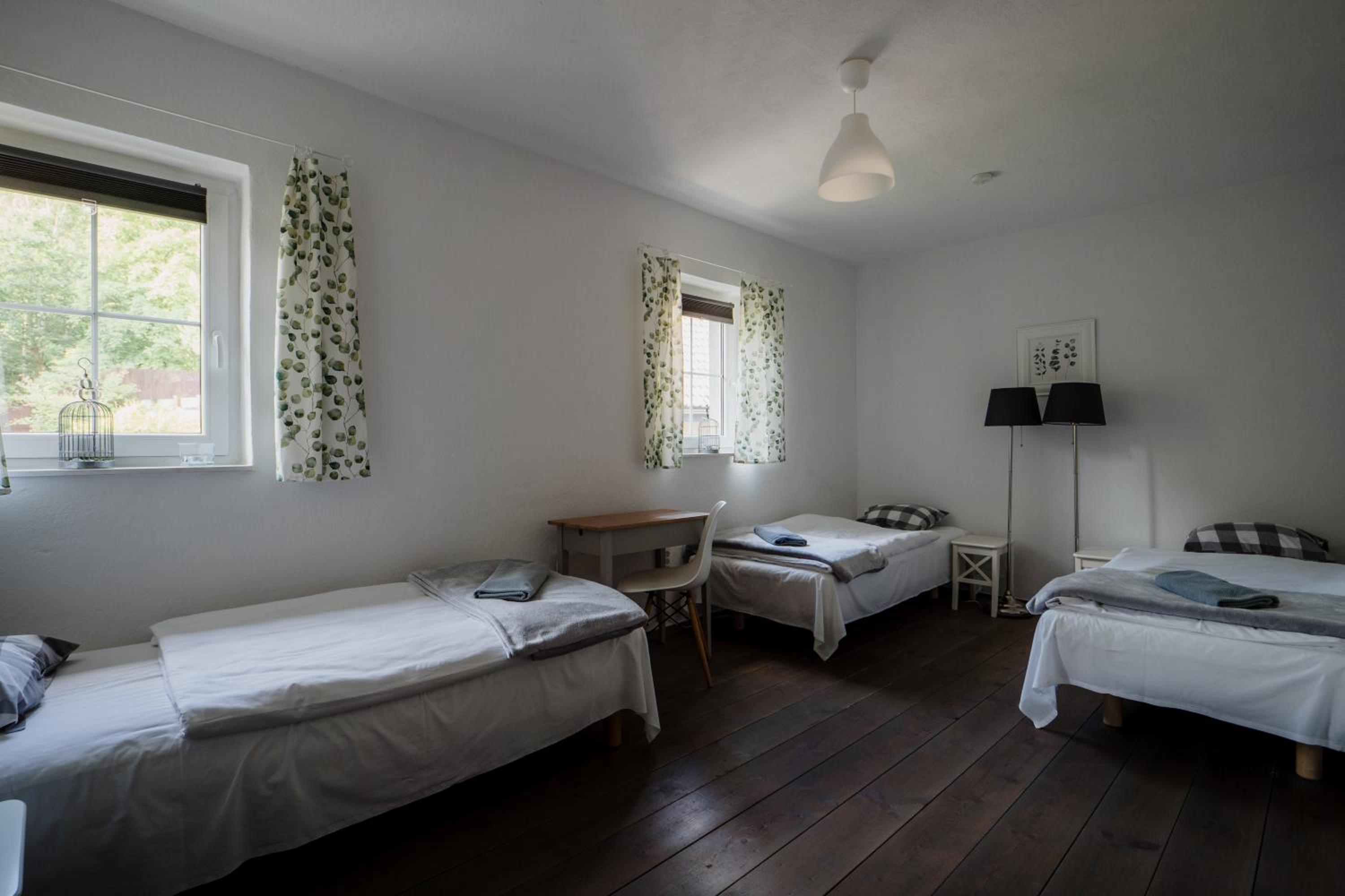Triple Room with Bathroom photo 2