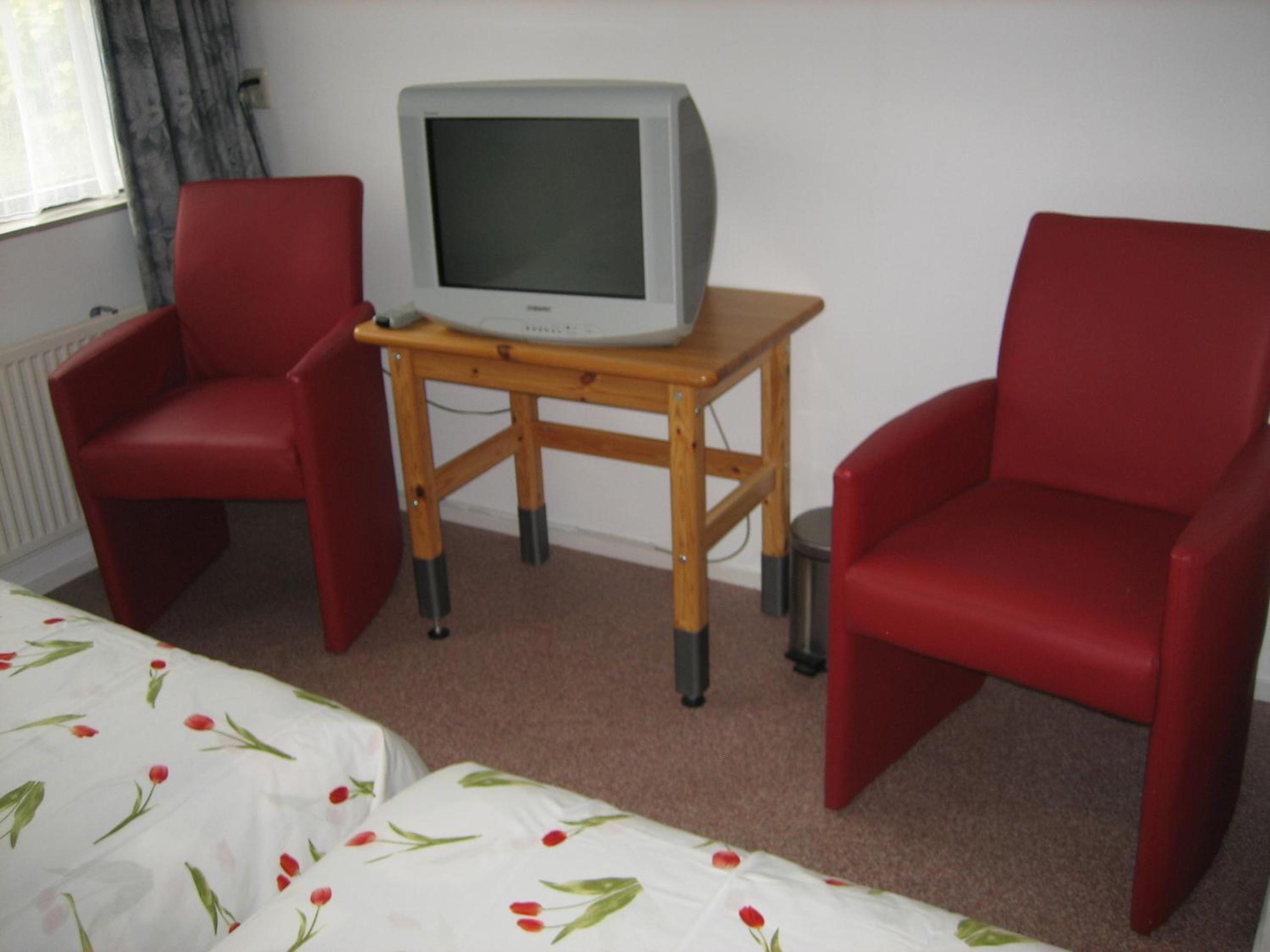 Standard Twin Room photo 1