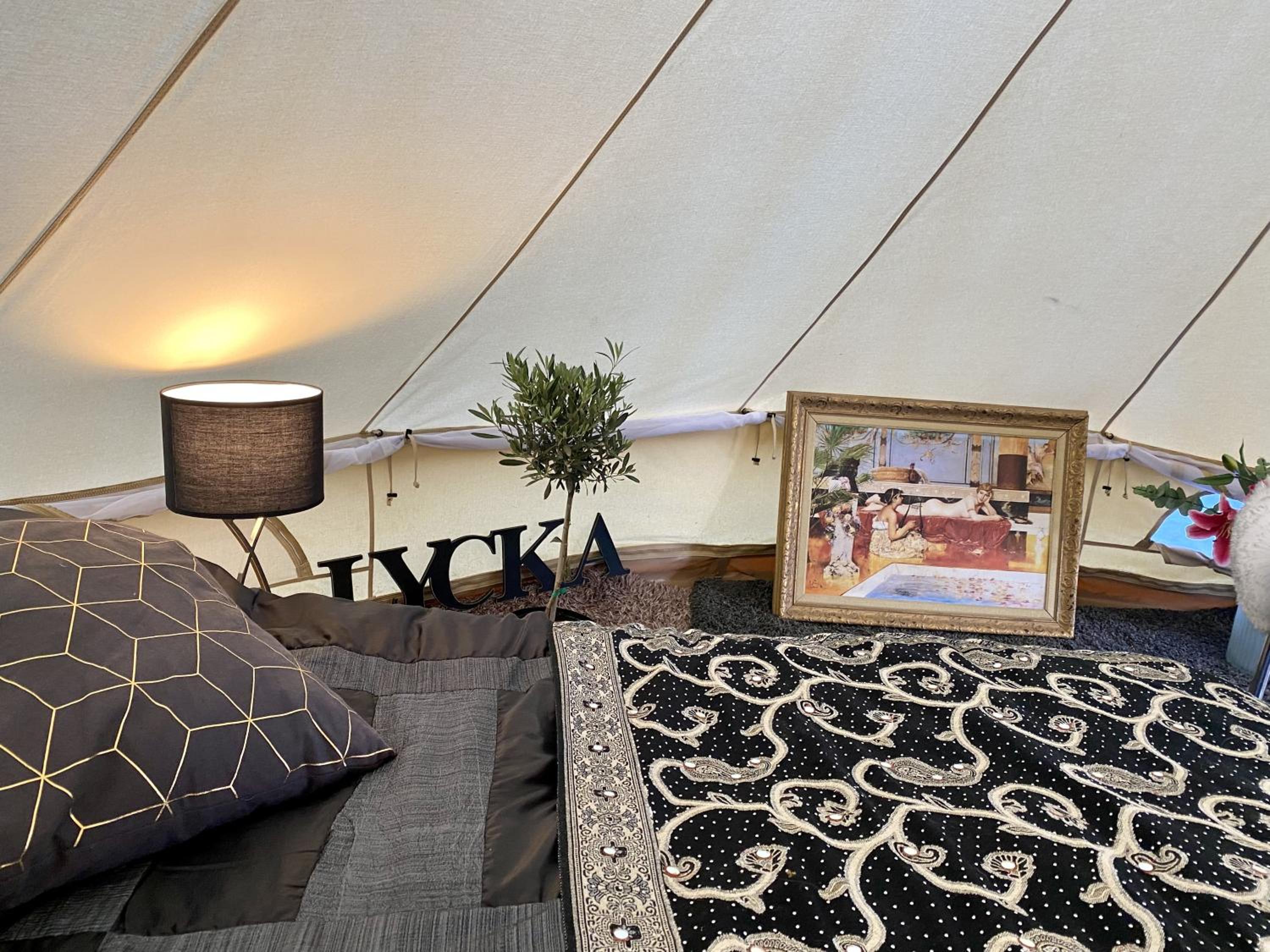 Tent photo 2