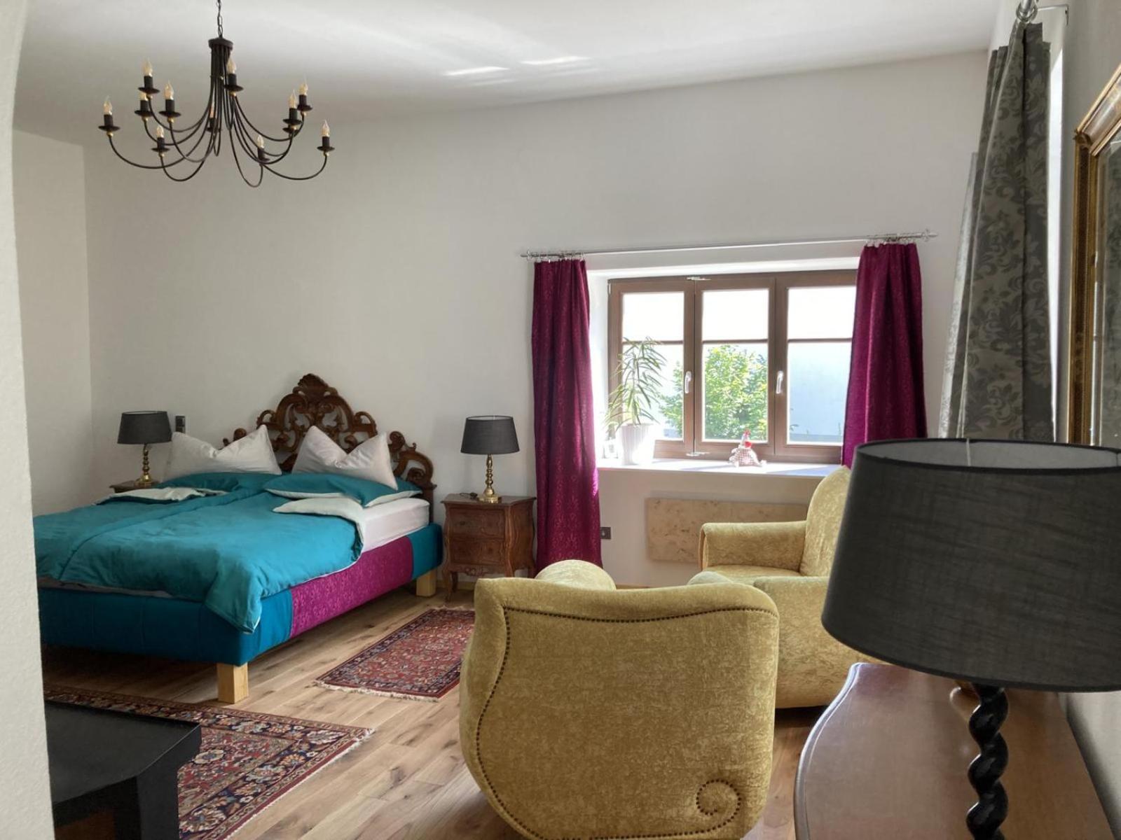 Superior King Room