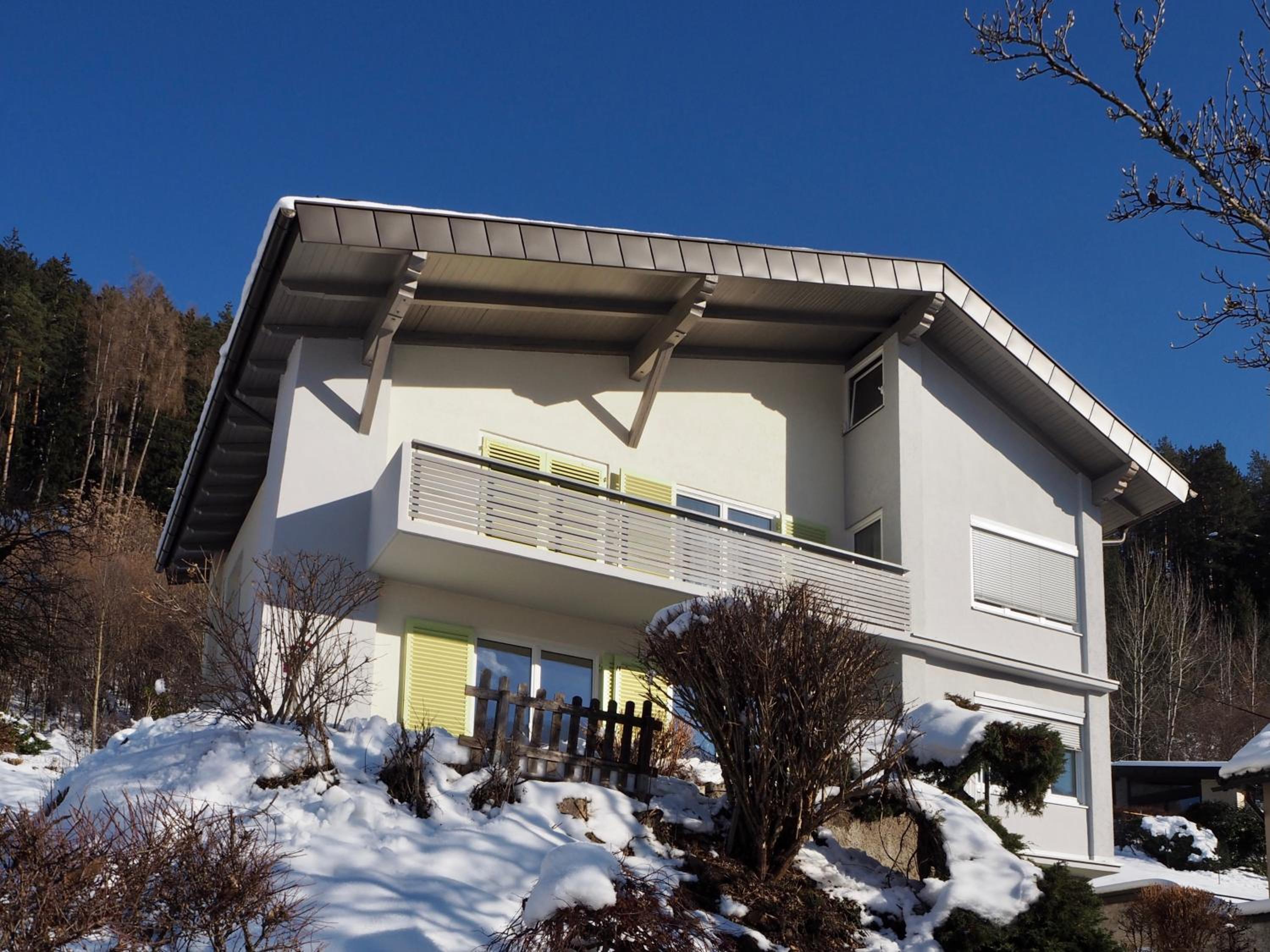 Villa photo 2