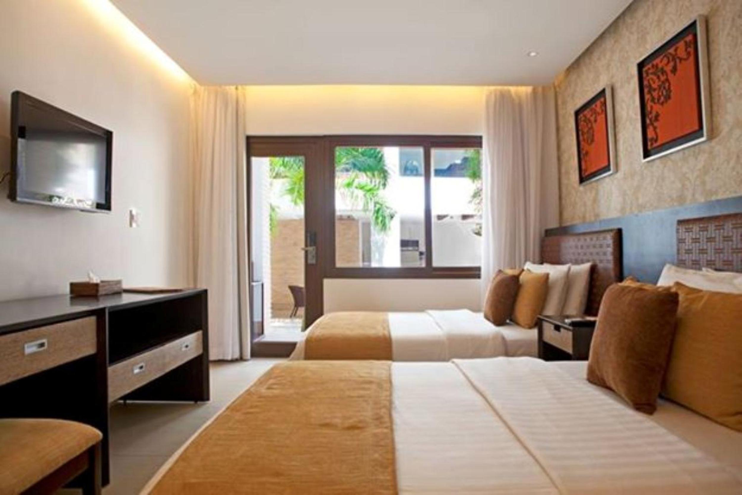 Deluxe Twin Room photo 2