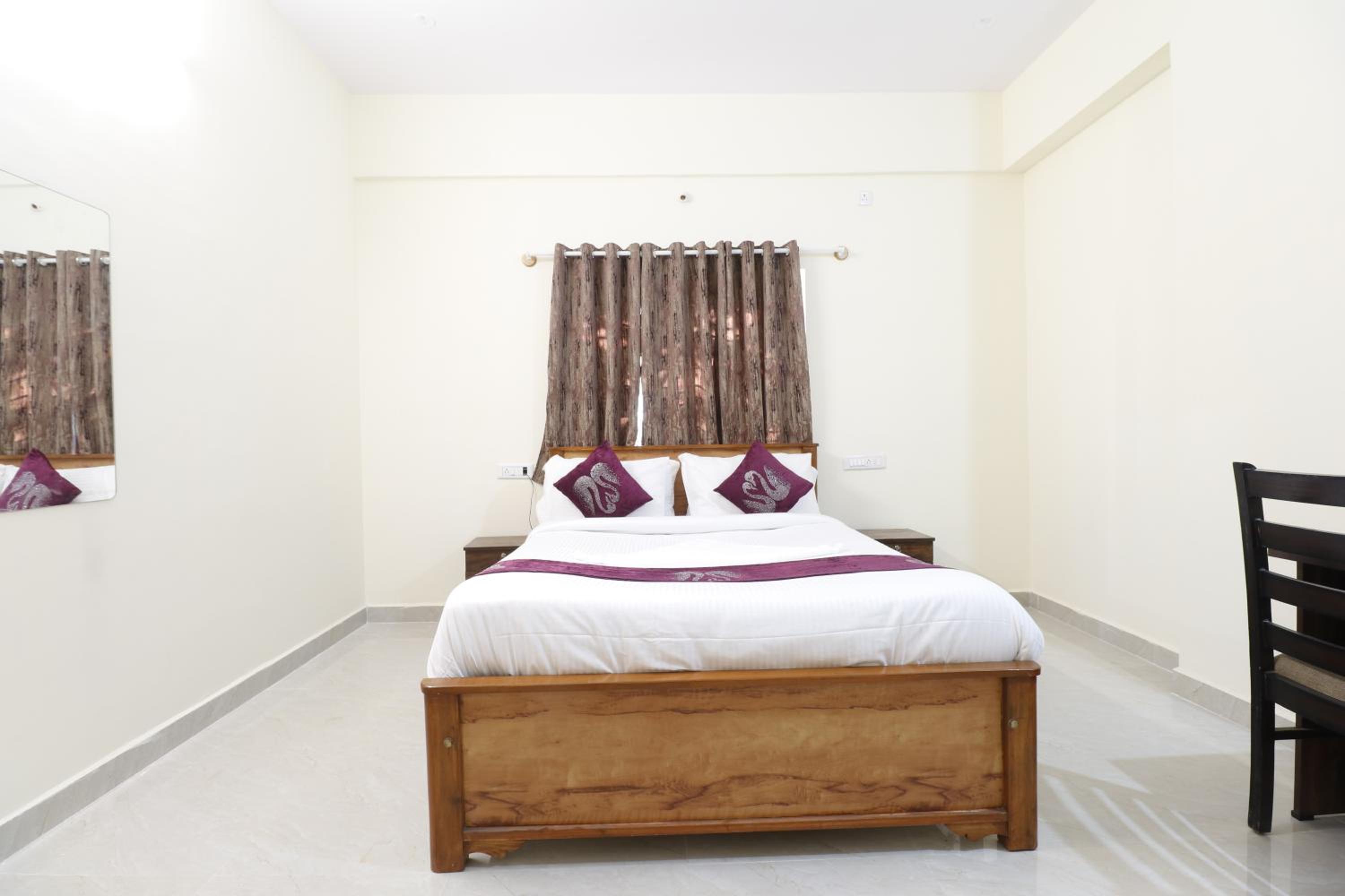 Deluxe Double Room - Photo 6