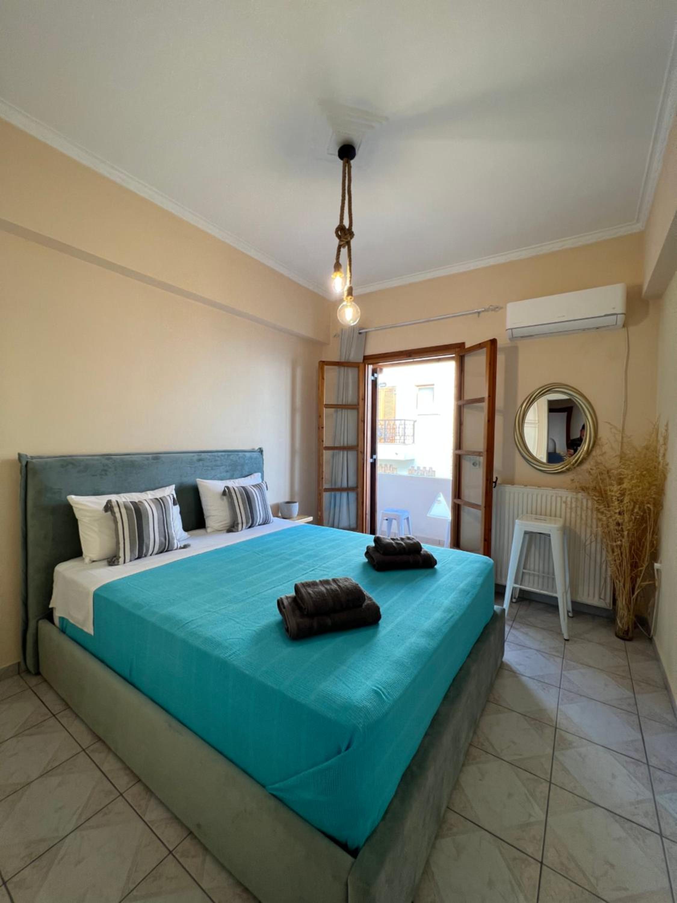 Three-Bedroom House - Photo 21