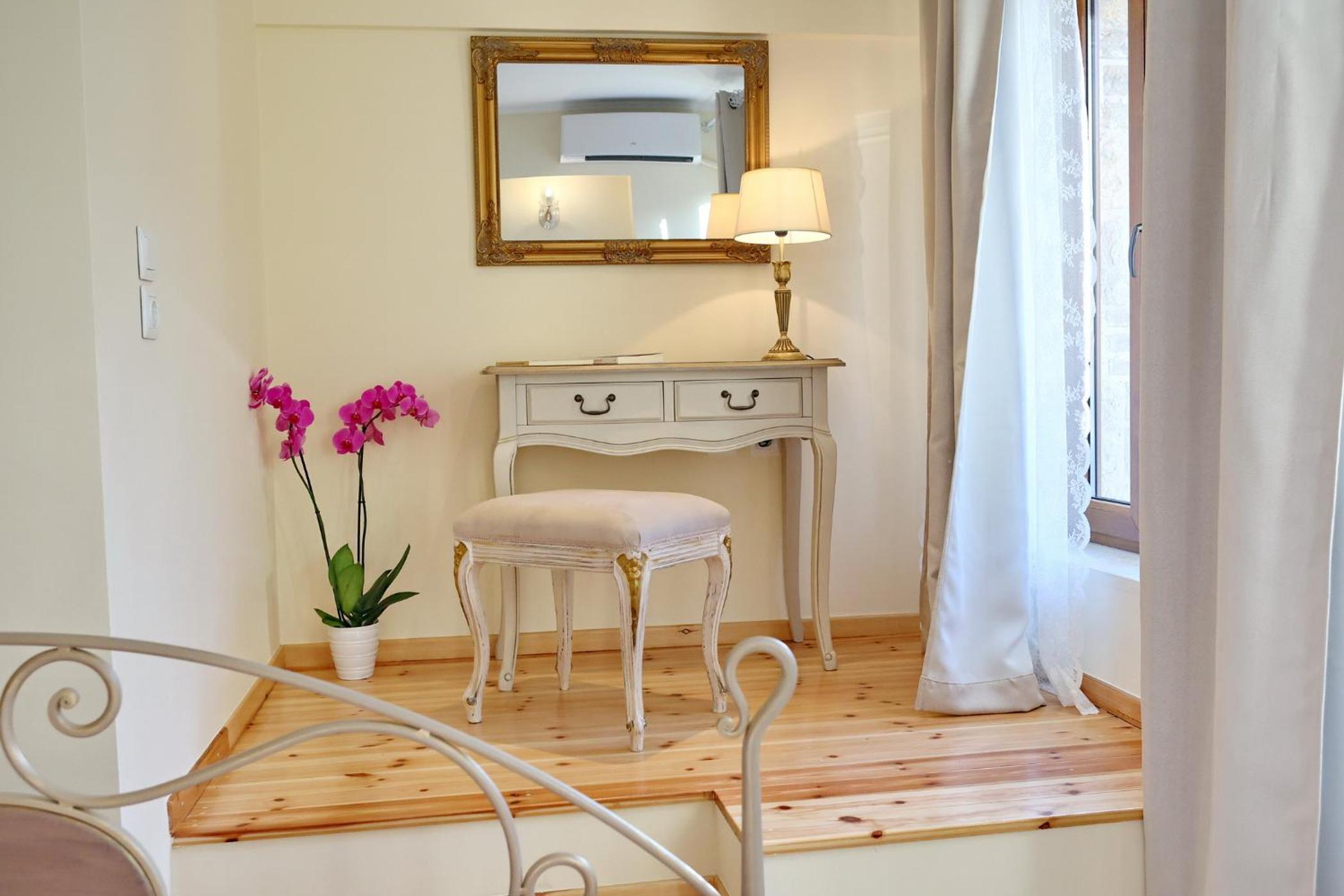 Queen Room - Photo 6