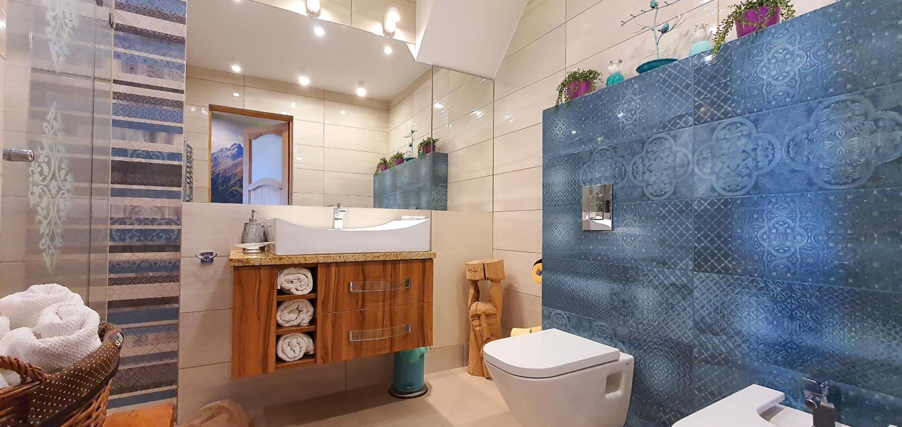 Two-Bedroom Apartment - Photo 17