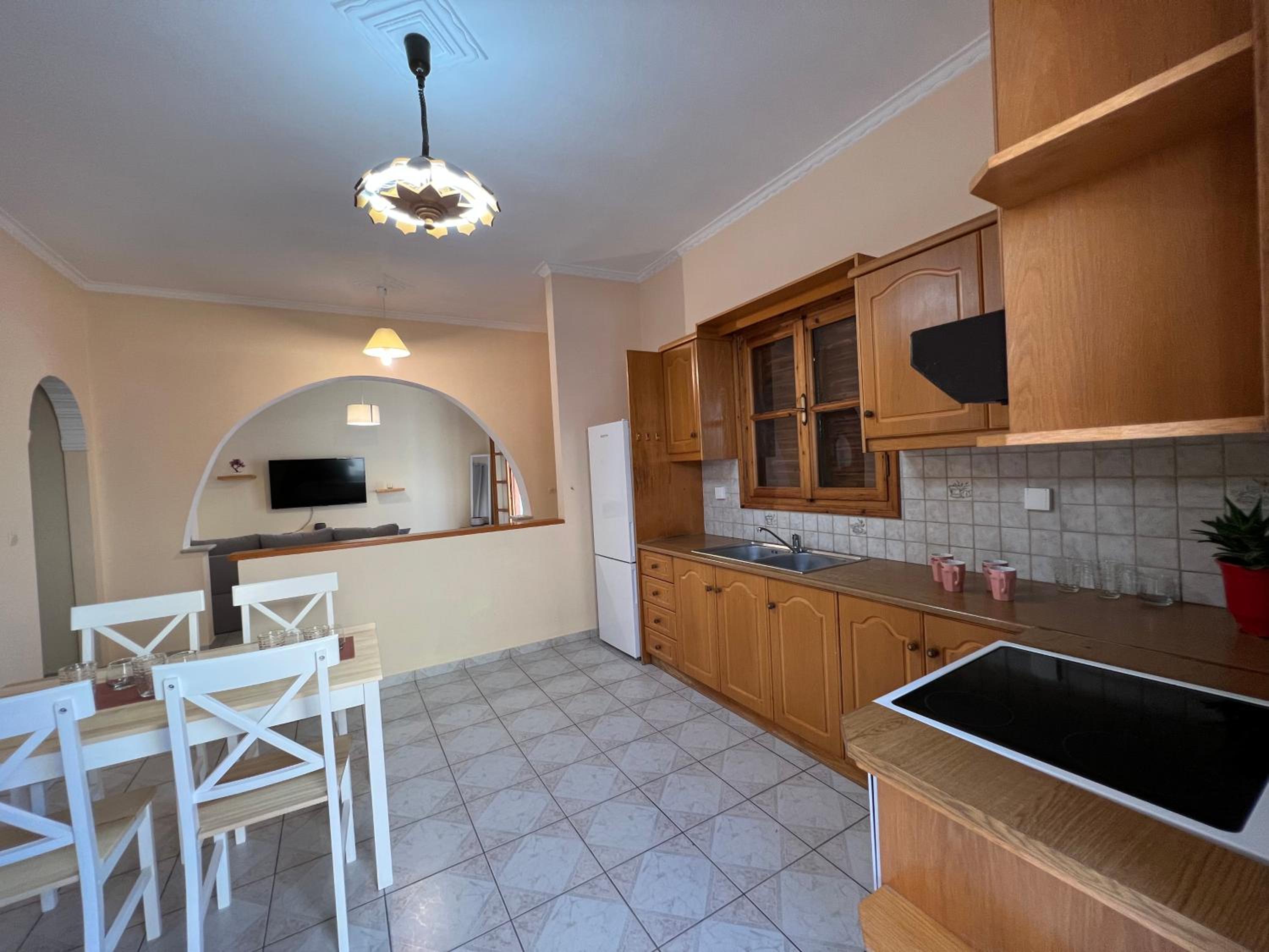 Three-Bedroom House - Photo 14