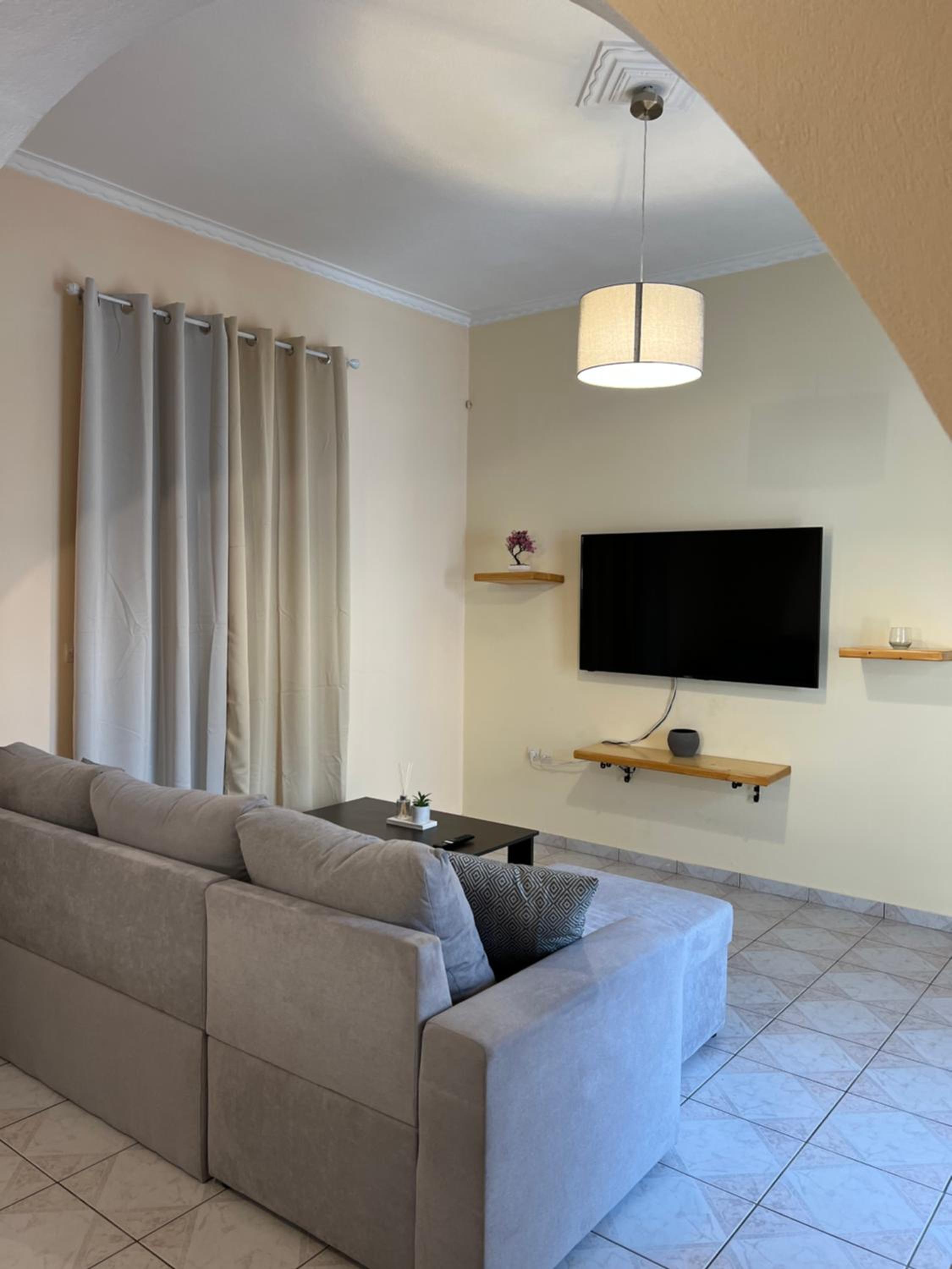 Three-Bedroom House - Photo 9
