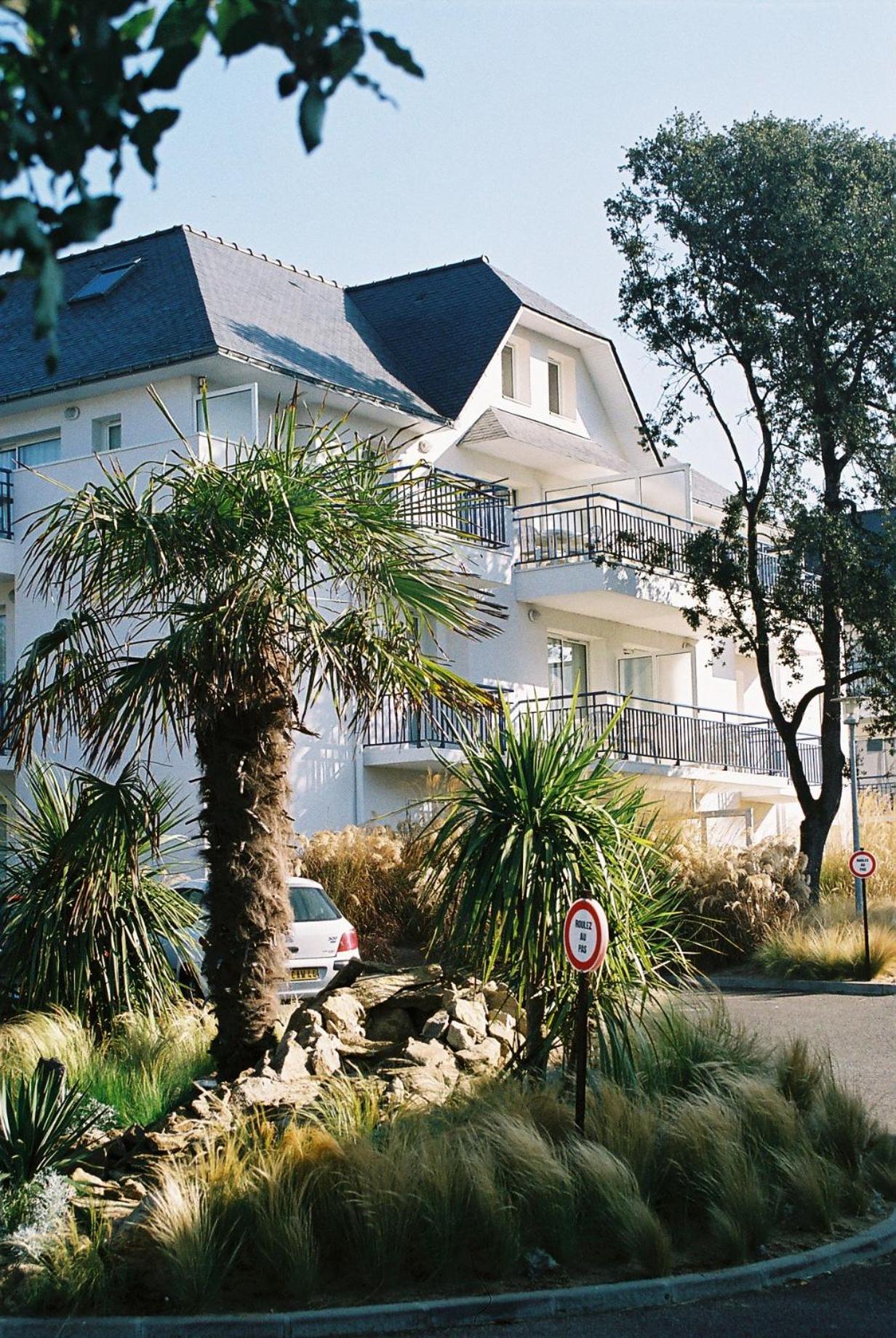Duplex Apartment with 1 Bedroom and 1 Alcove photo 3