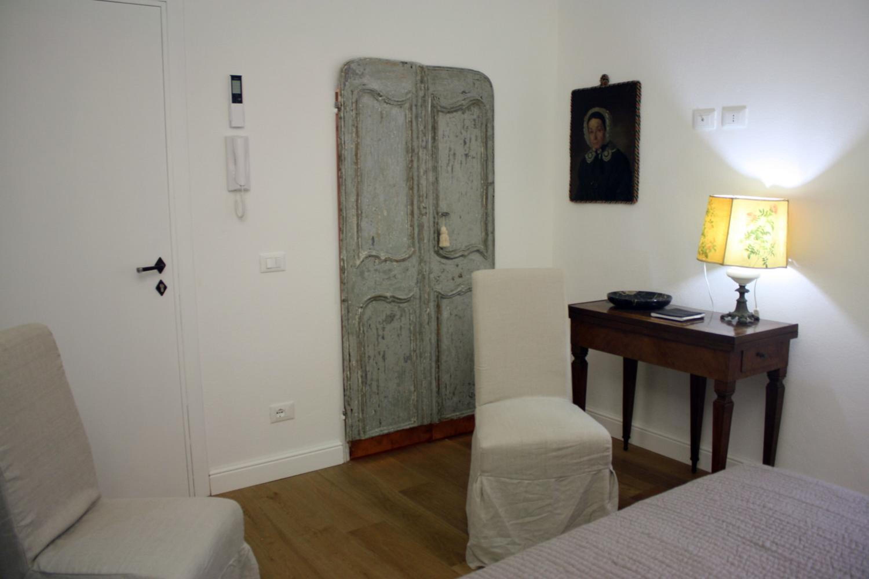 Deluxe Double Room - Photo 2