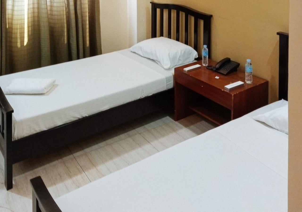 Twin Room - Photo 1