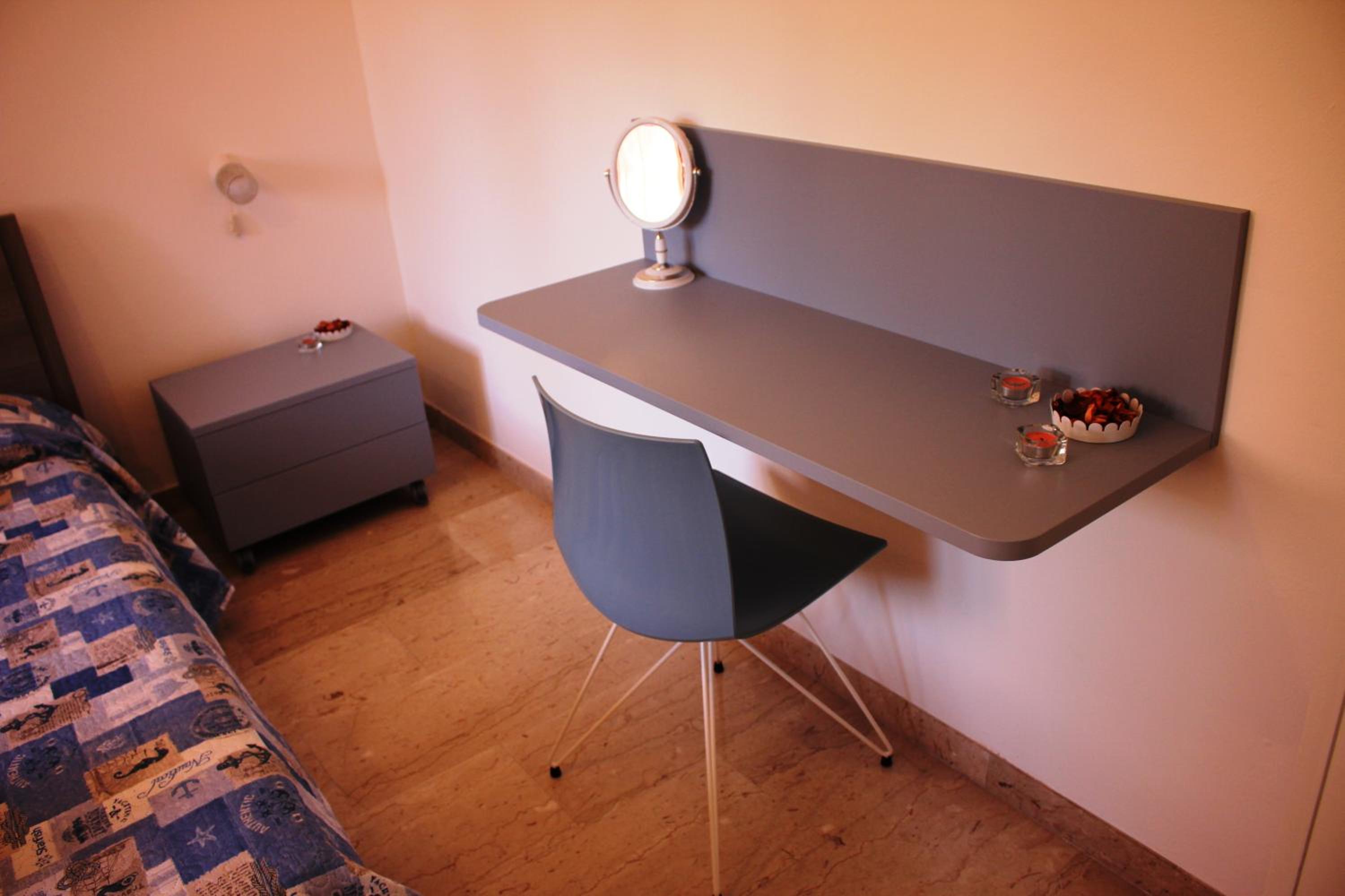 Three-Bedroom Apartment photo 2