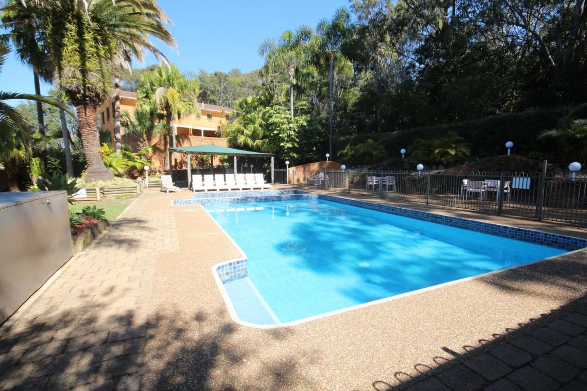 Apartment with Pool View  photo 1