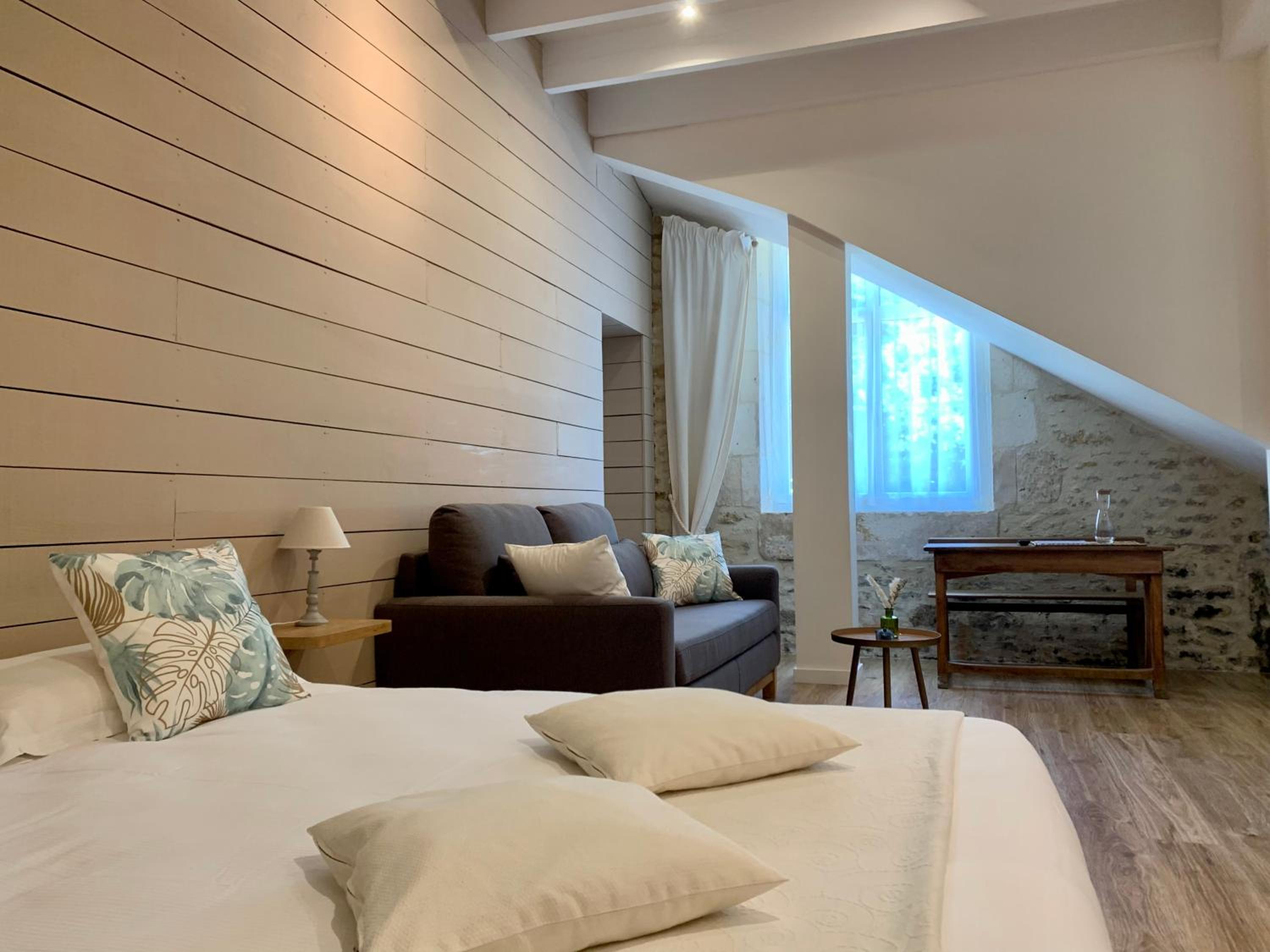Superior Triple Room - Photo 6