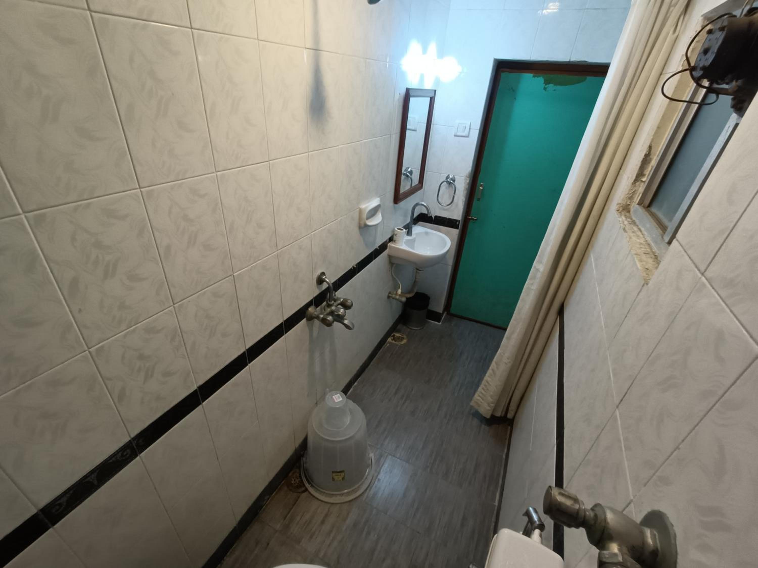 Deluxe Twin Room - Photo 16