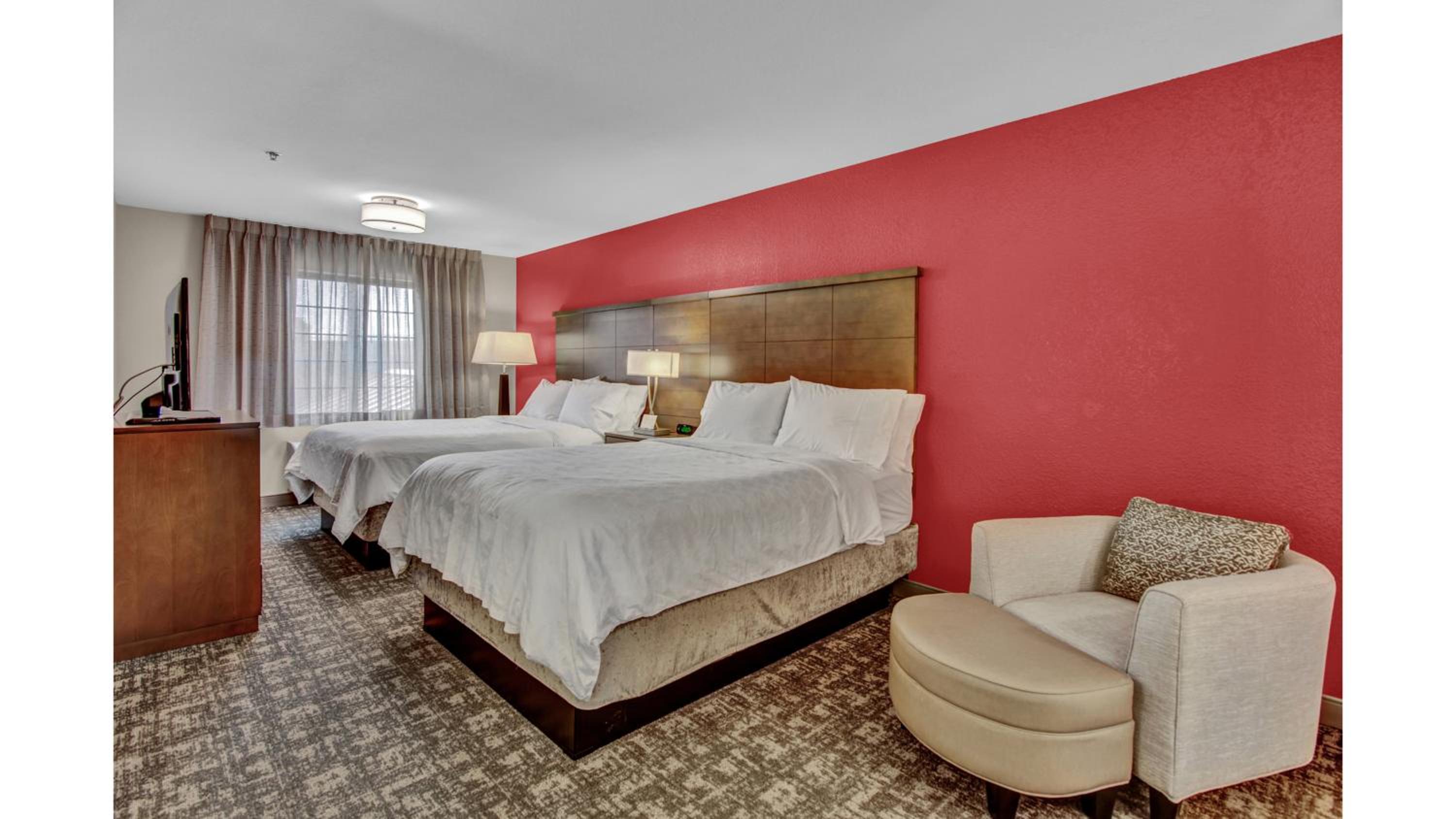 Studio Suite with Two Queen Beds - Photo 6