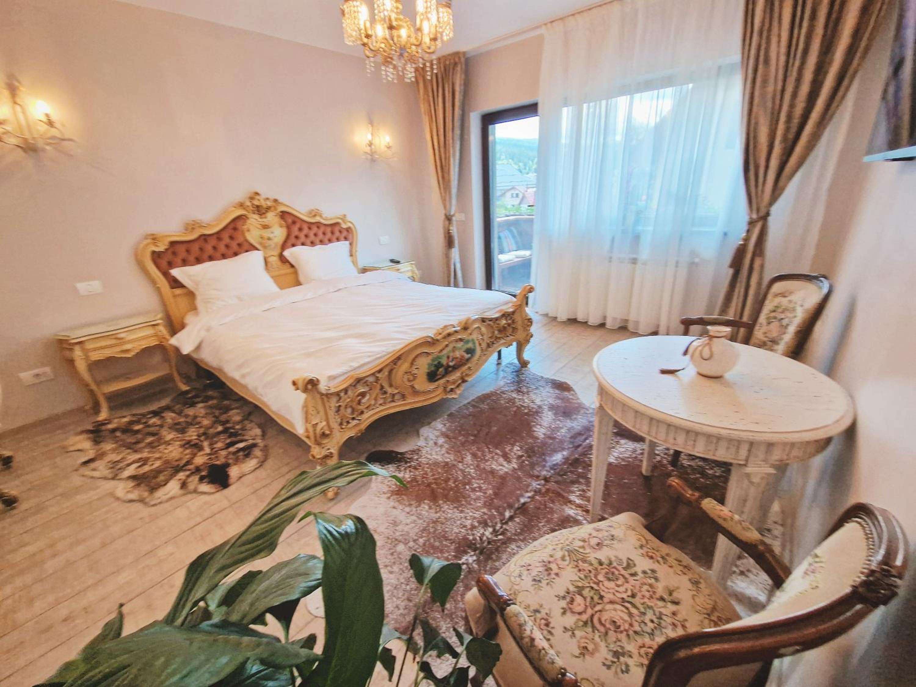 One-Bedroom Apartment - Photo 45