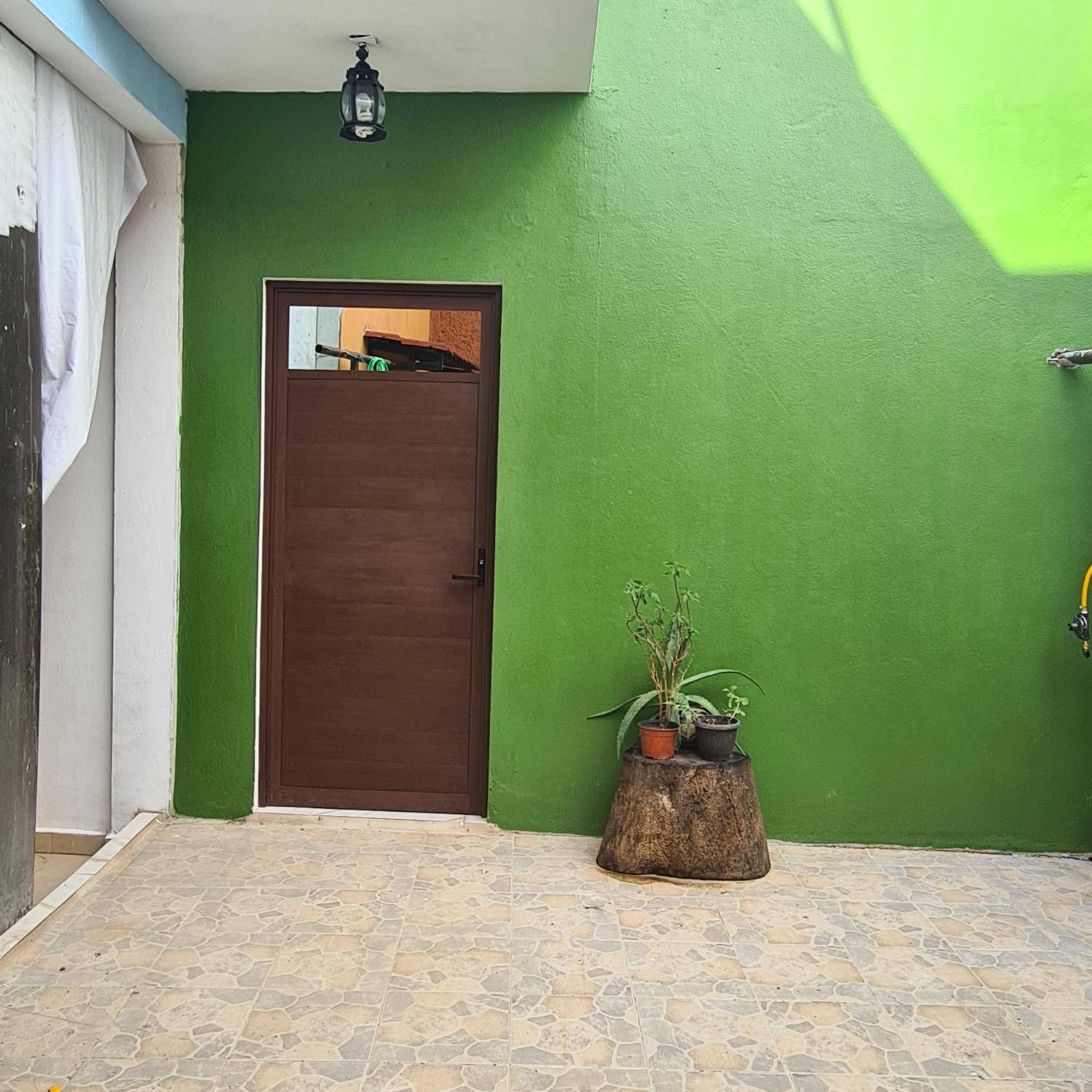 One-Bedroom Apartment - Photo 18