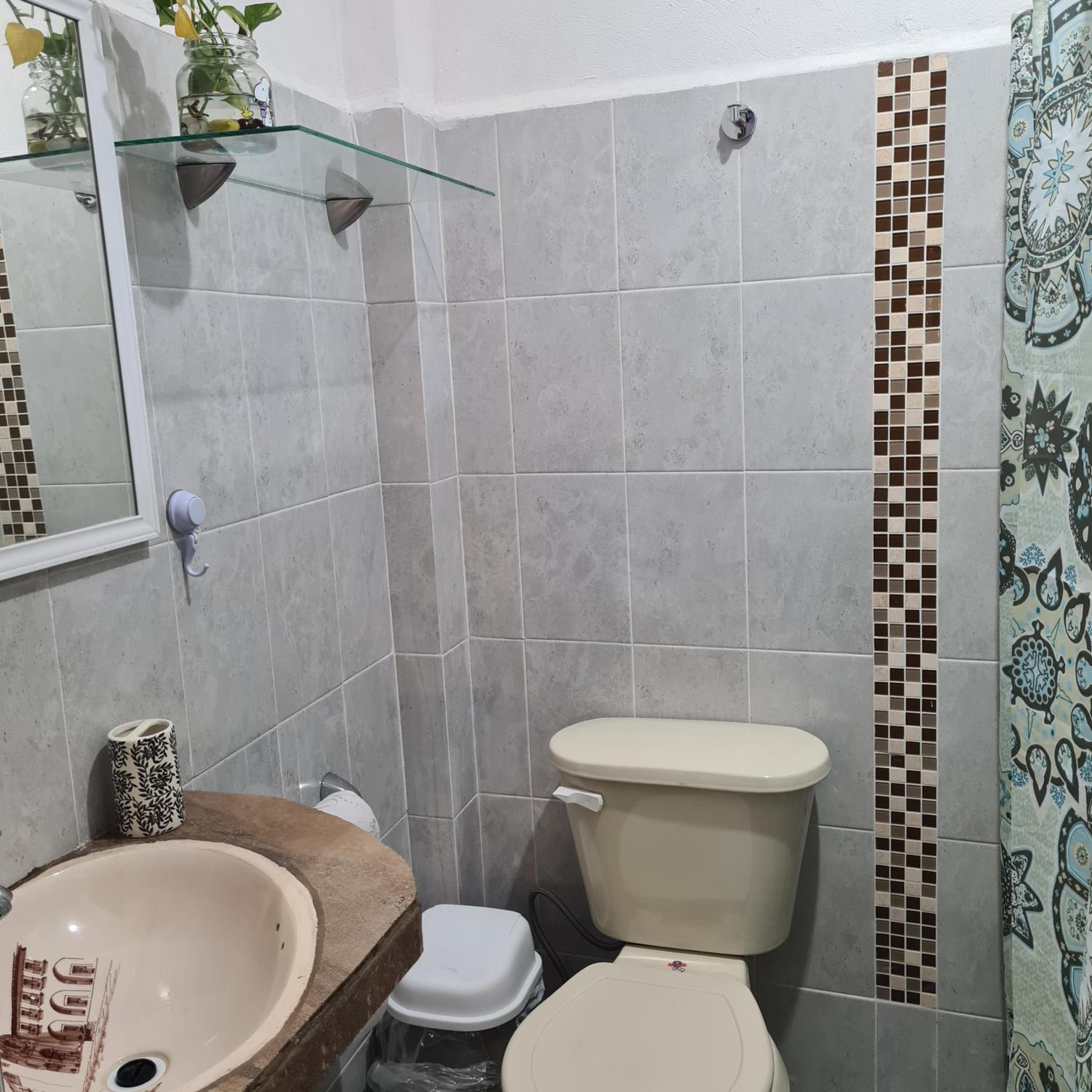 One-Bedroom Apartment - Photo 29