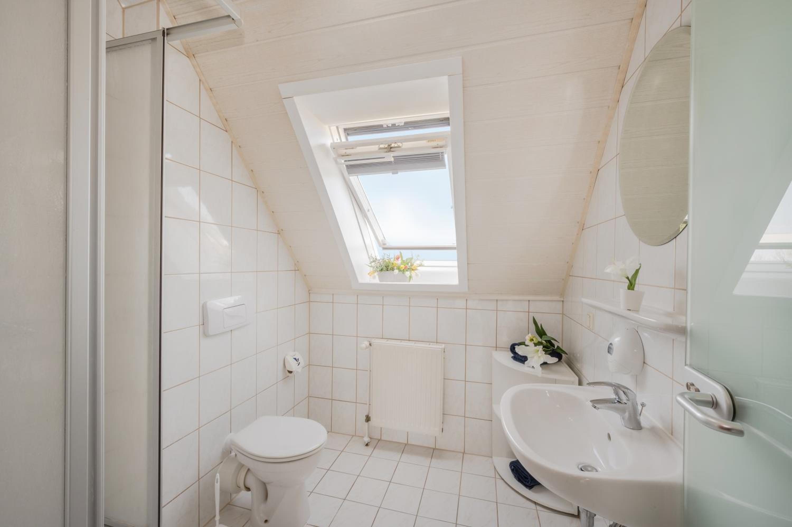 Double Room with Terrace - Photo 3