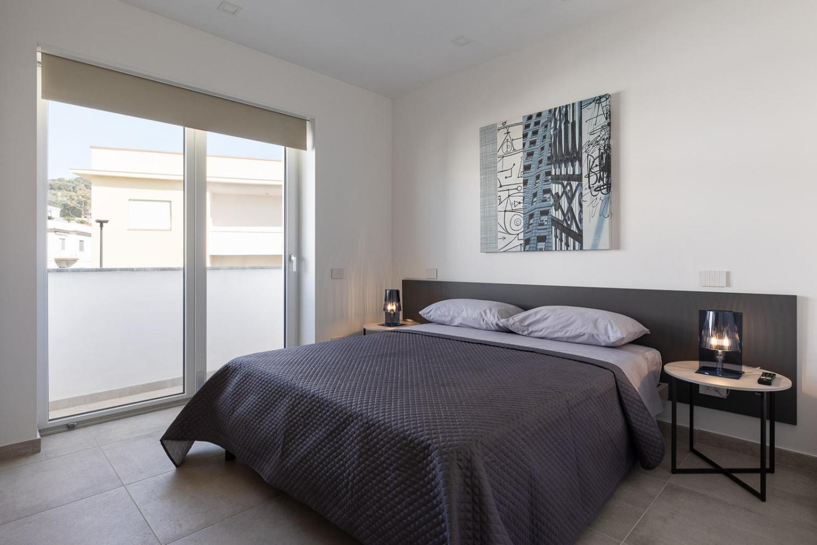 One-Bedroom House photo 2