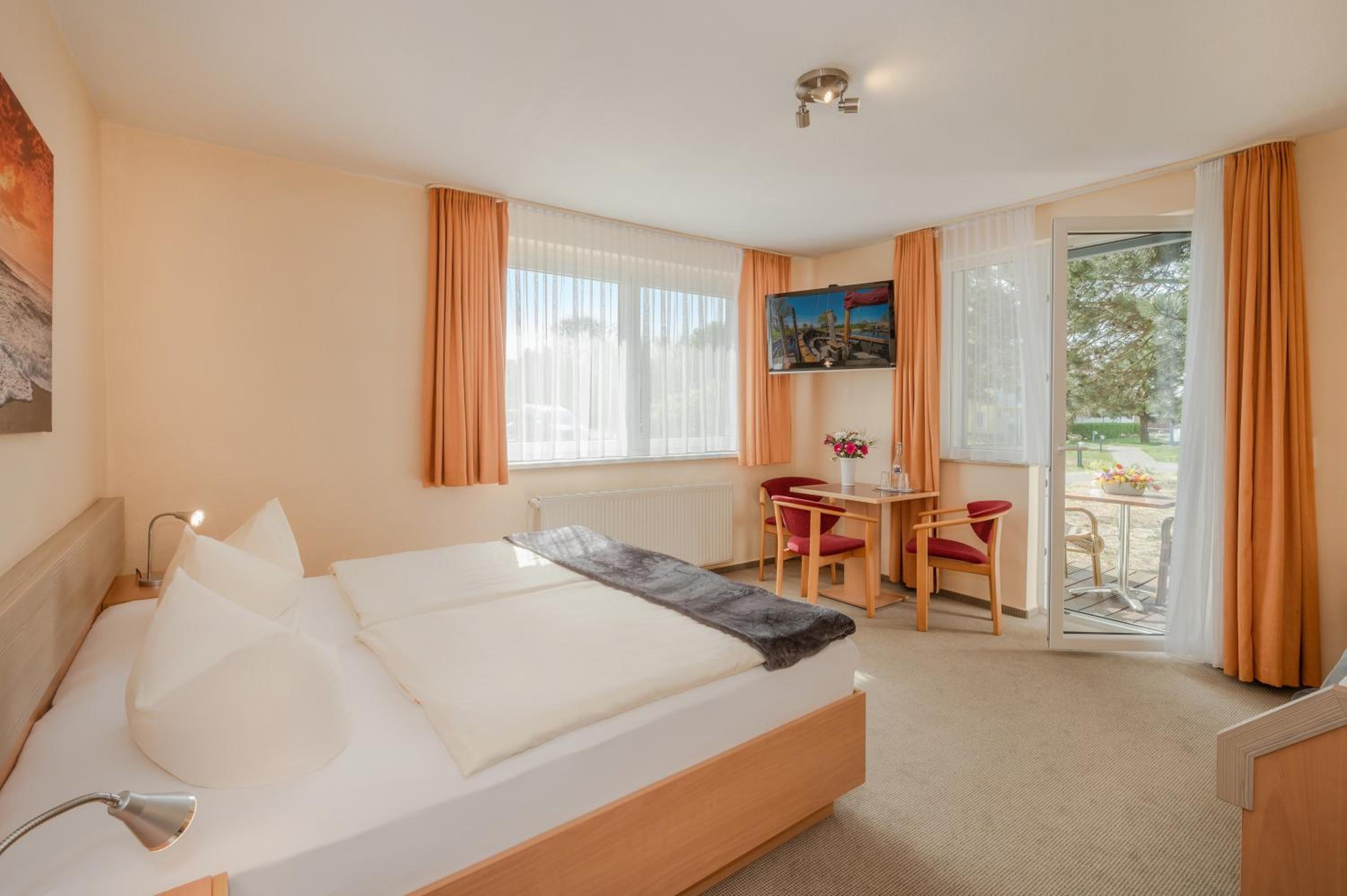 Double Room with Terrace - Photo 4