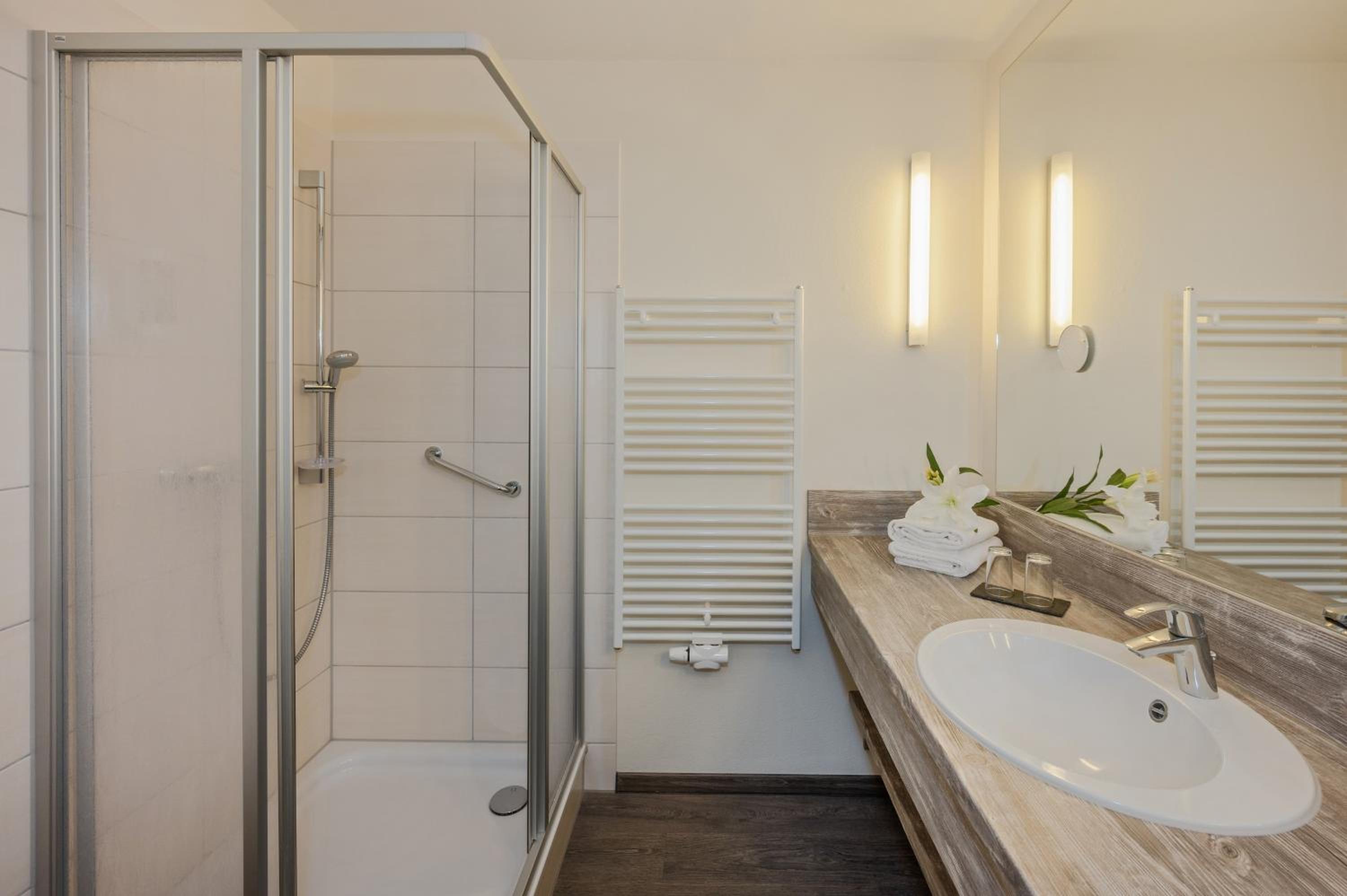 Comfort Double Room (with Terrace or Balcony) - Photo 10