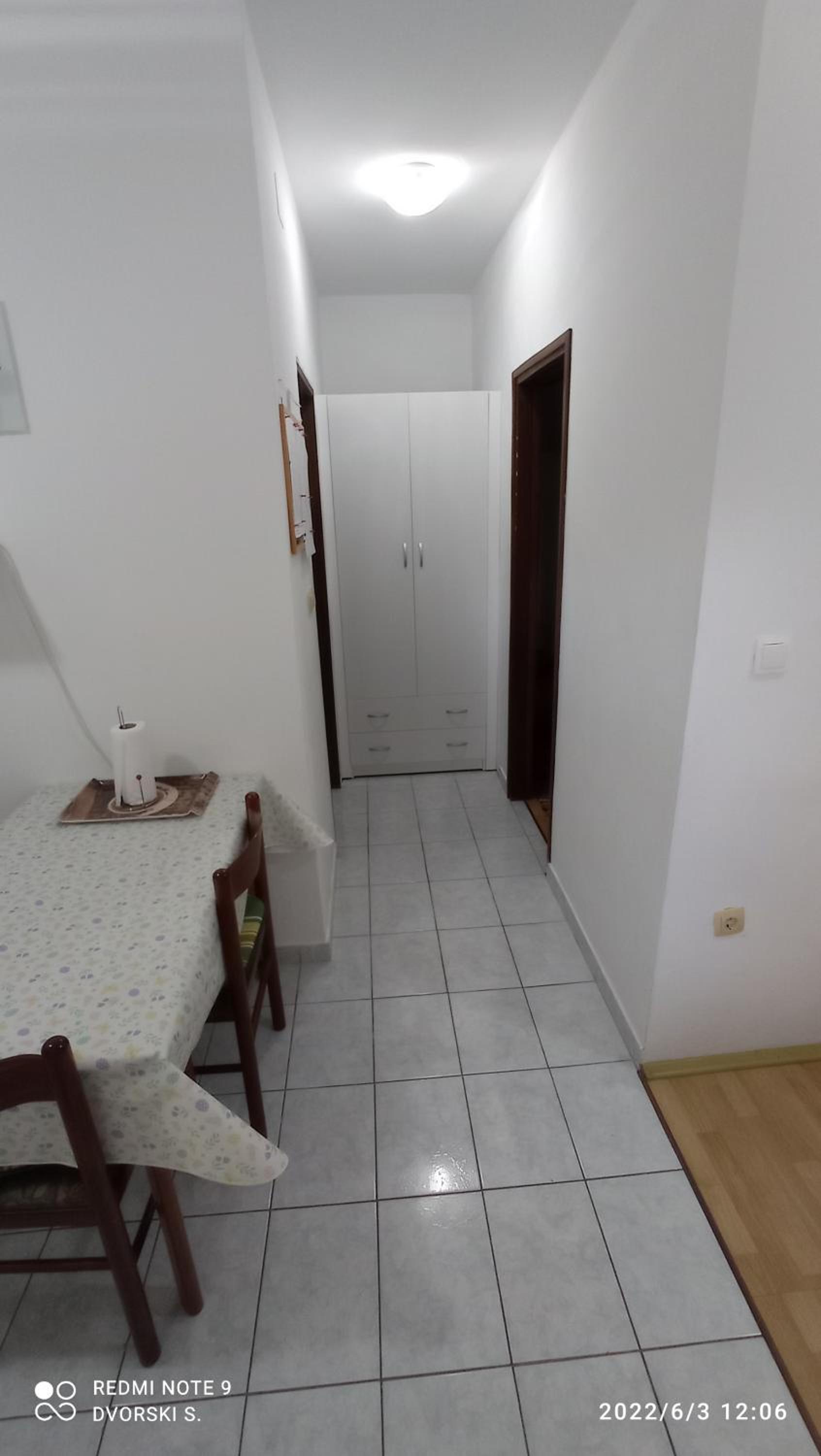 Studio Apartment - Photo 32