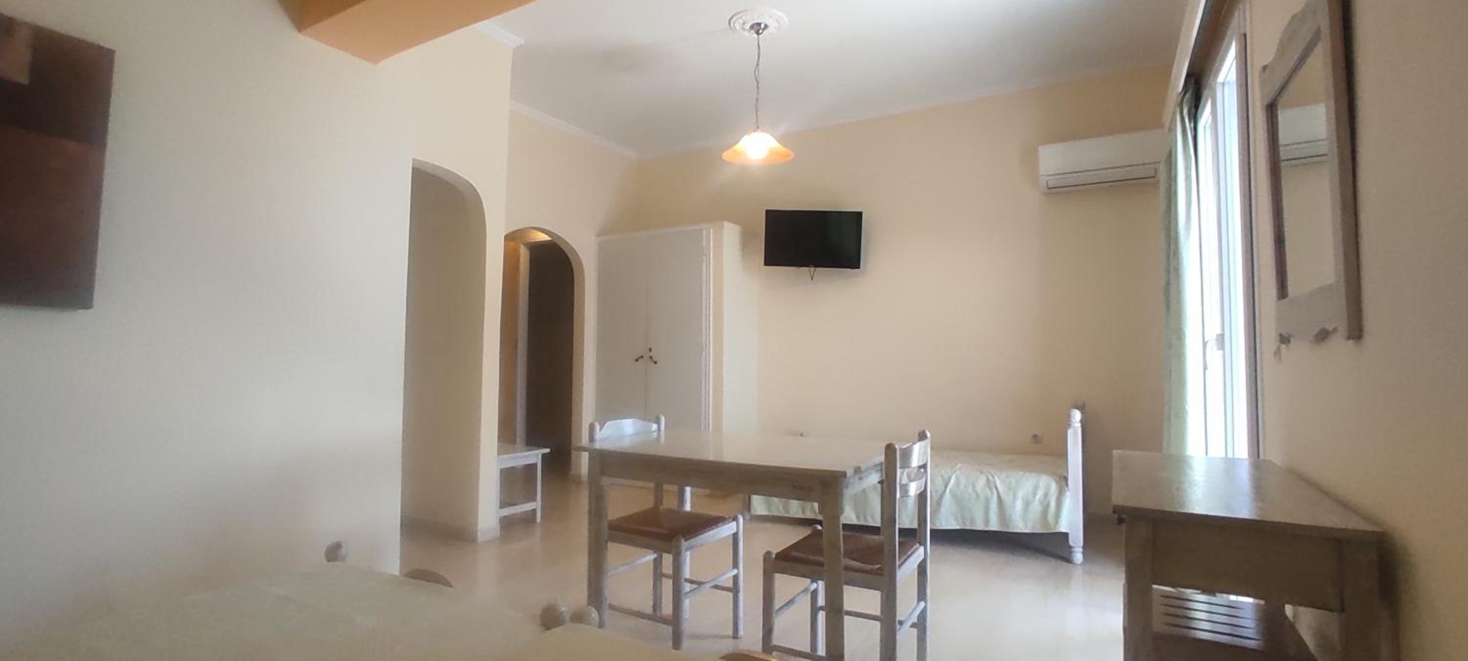 Studio with Sea View (3 Adults)