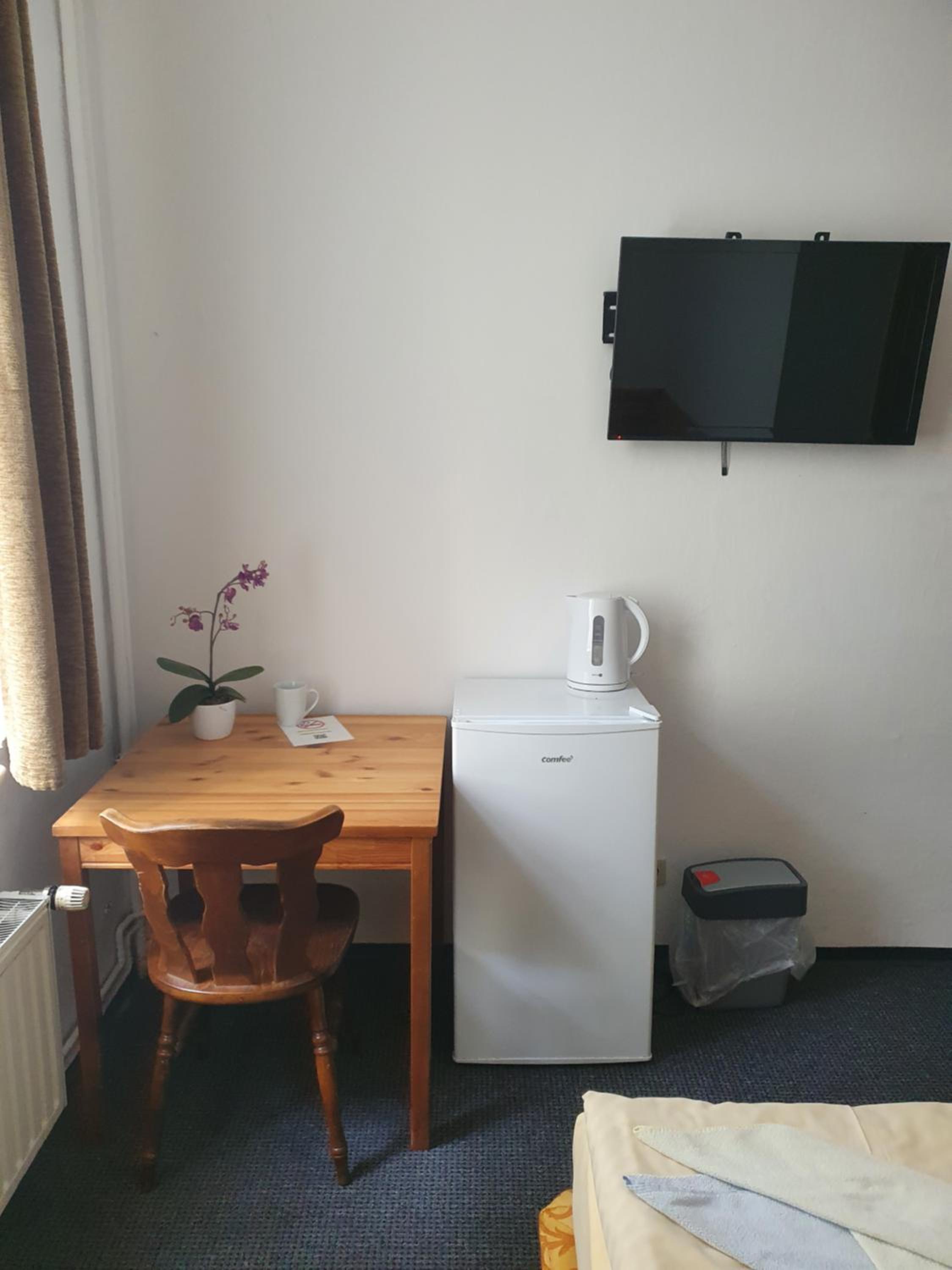 Single Room photo 3
