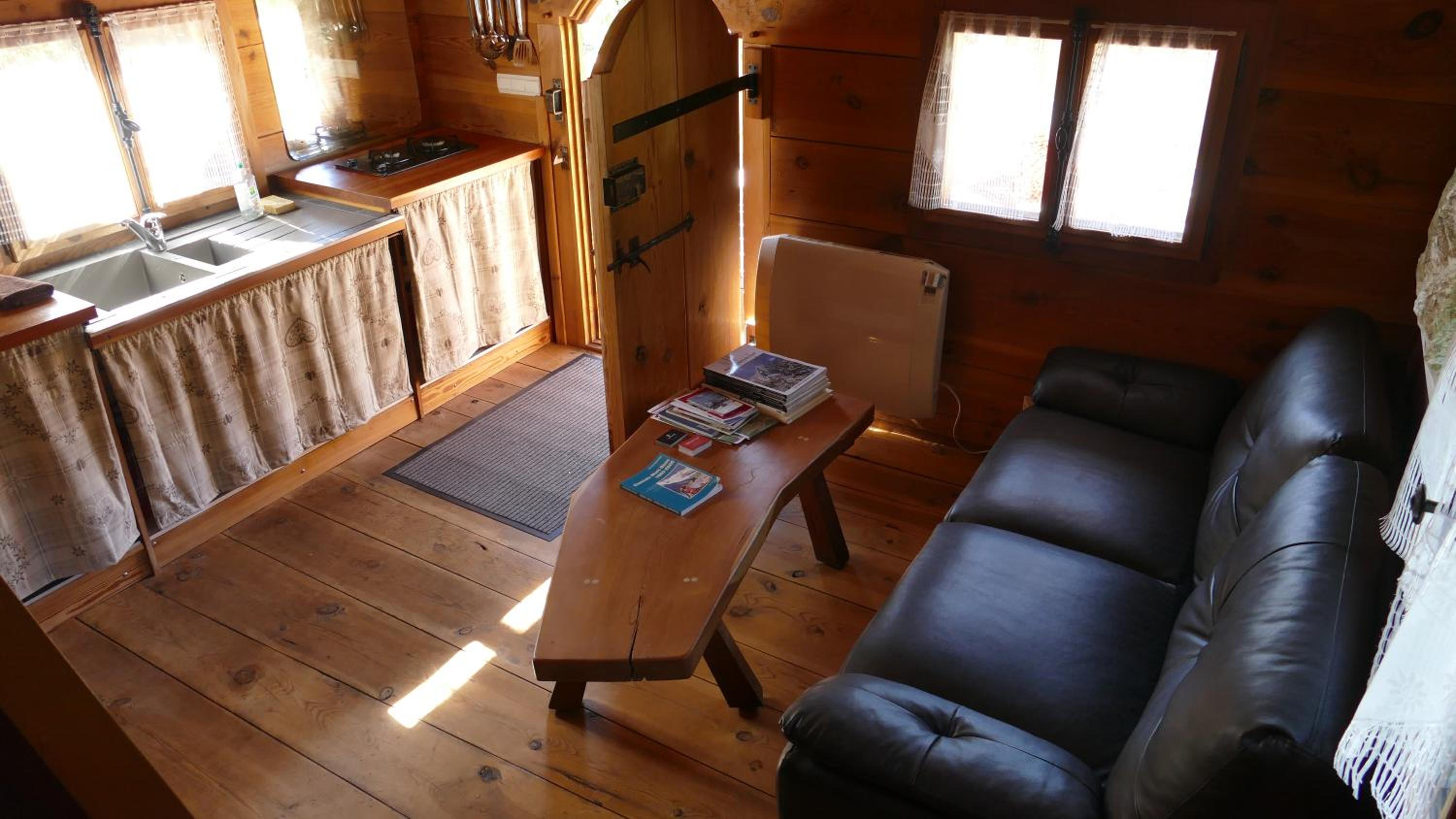 One-Bedroom Chalet - Photo 15