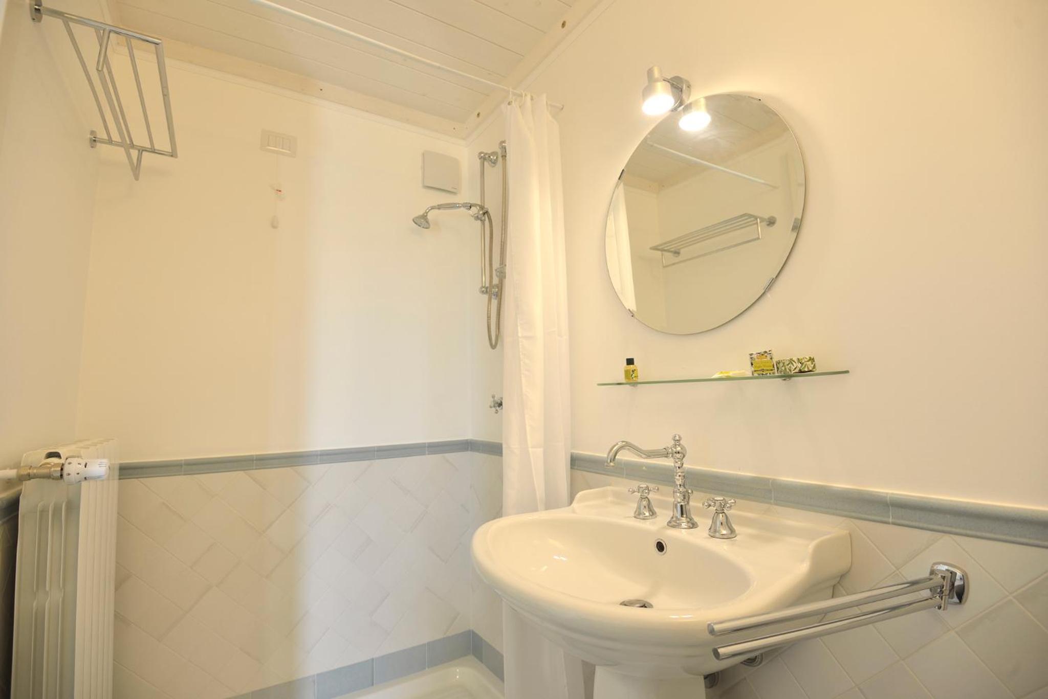 Triple Room - Photo 2