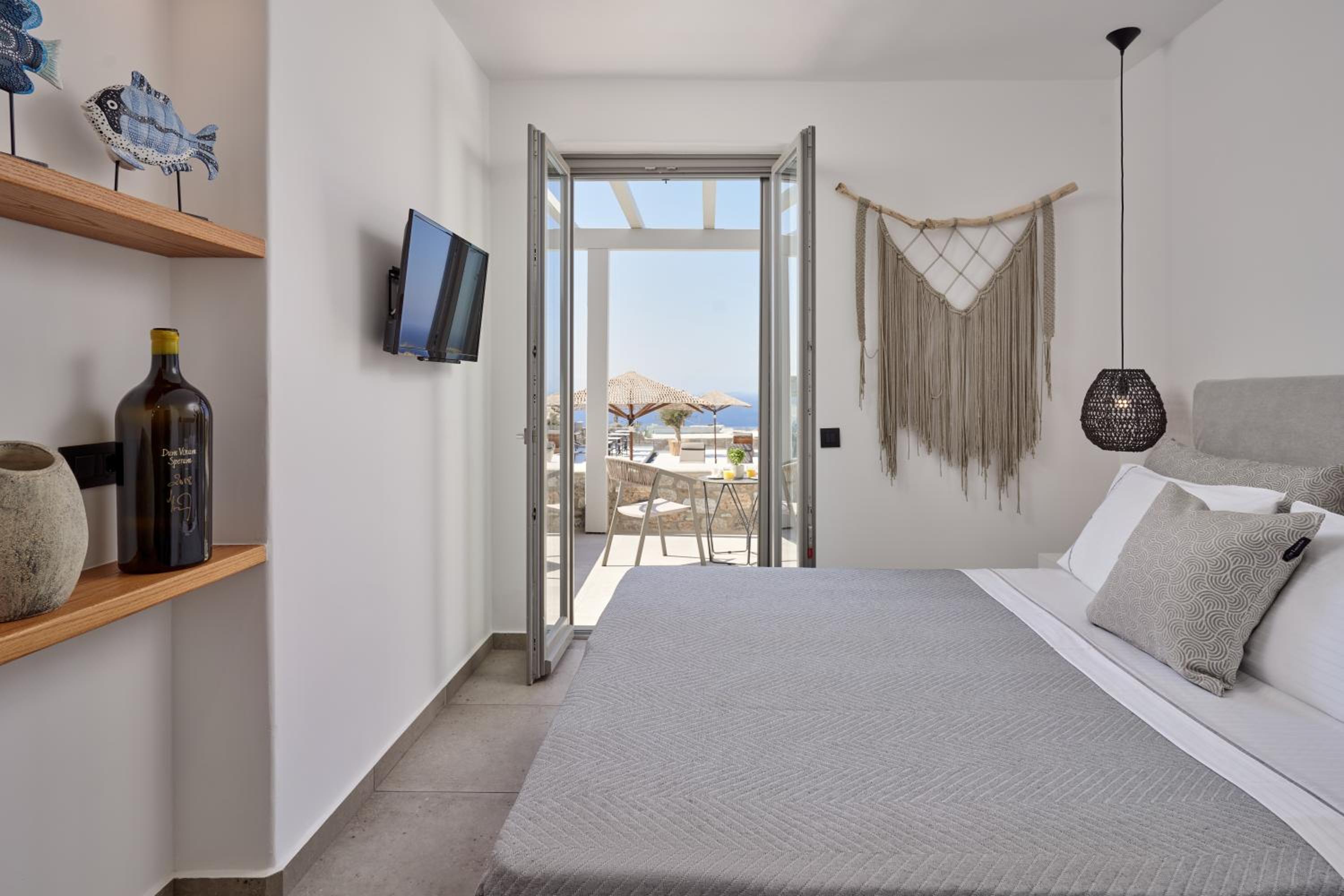 Ionic Double Sea View - Photo 1