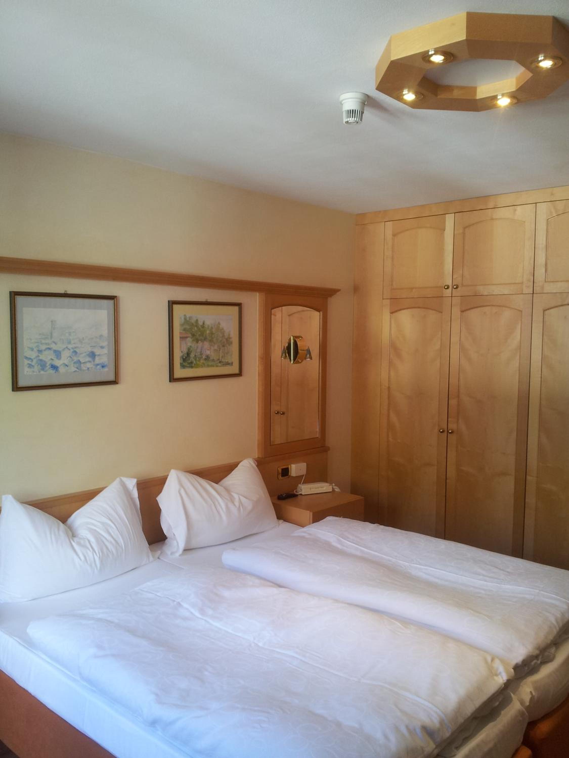 Double or Twin Room with Balcony (4) photo 1