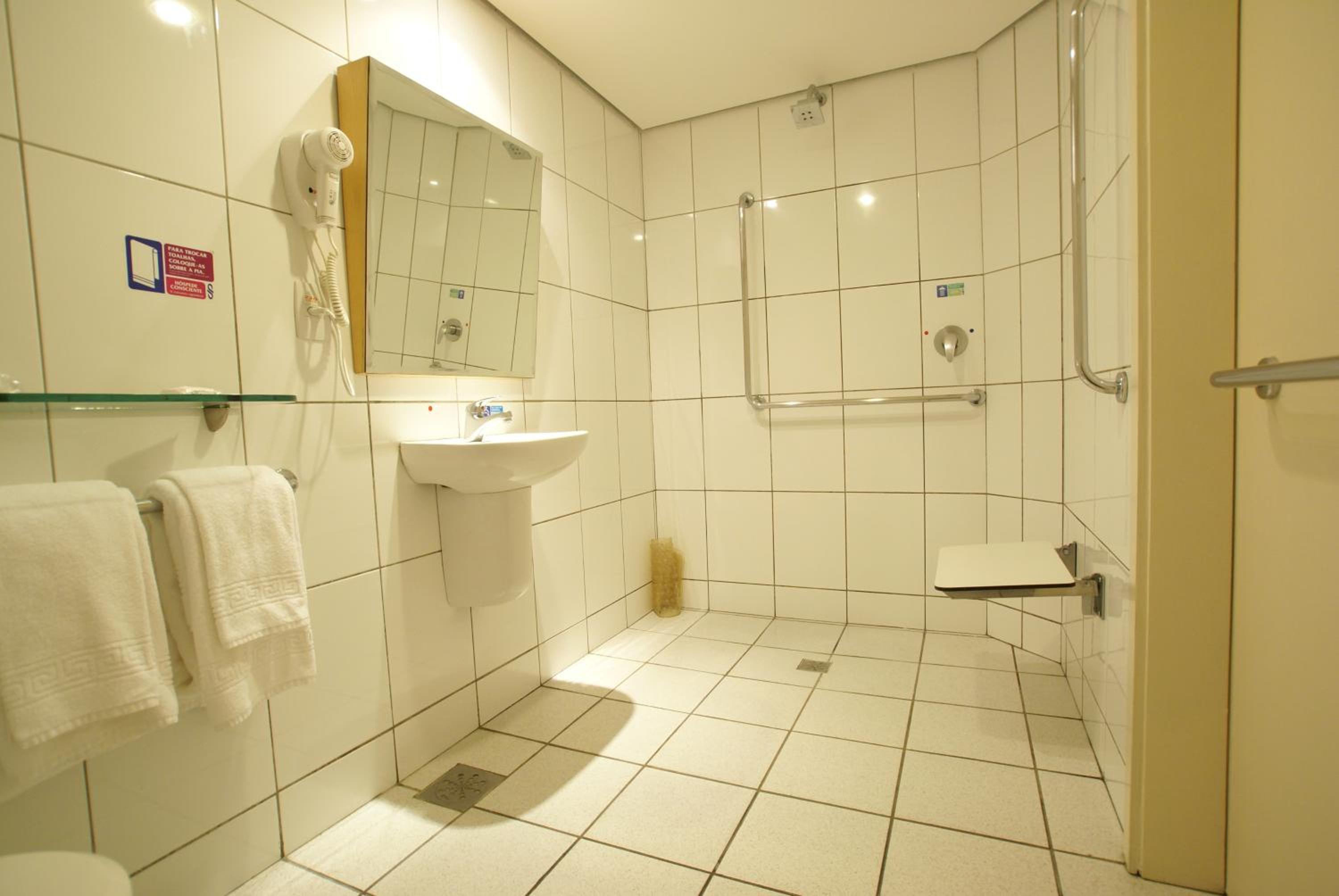 Superior Double Room With Partial Sea View - Photo 10