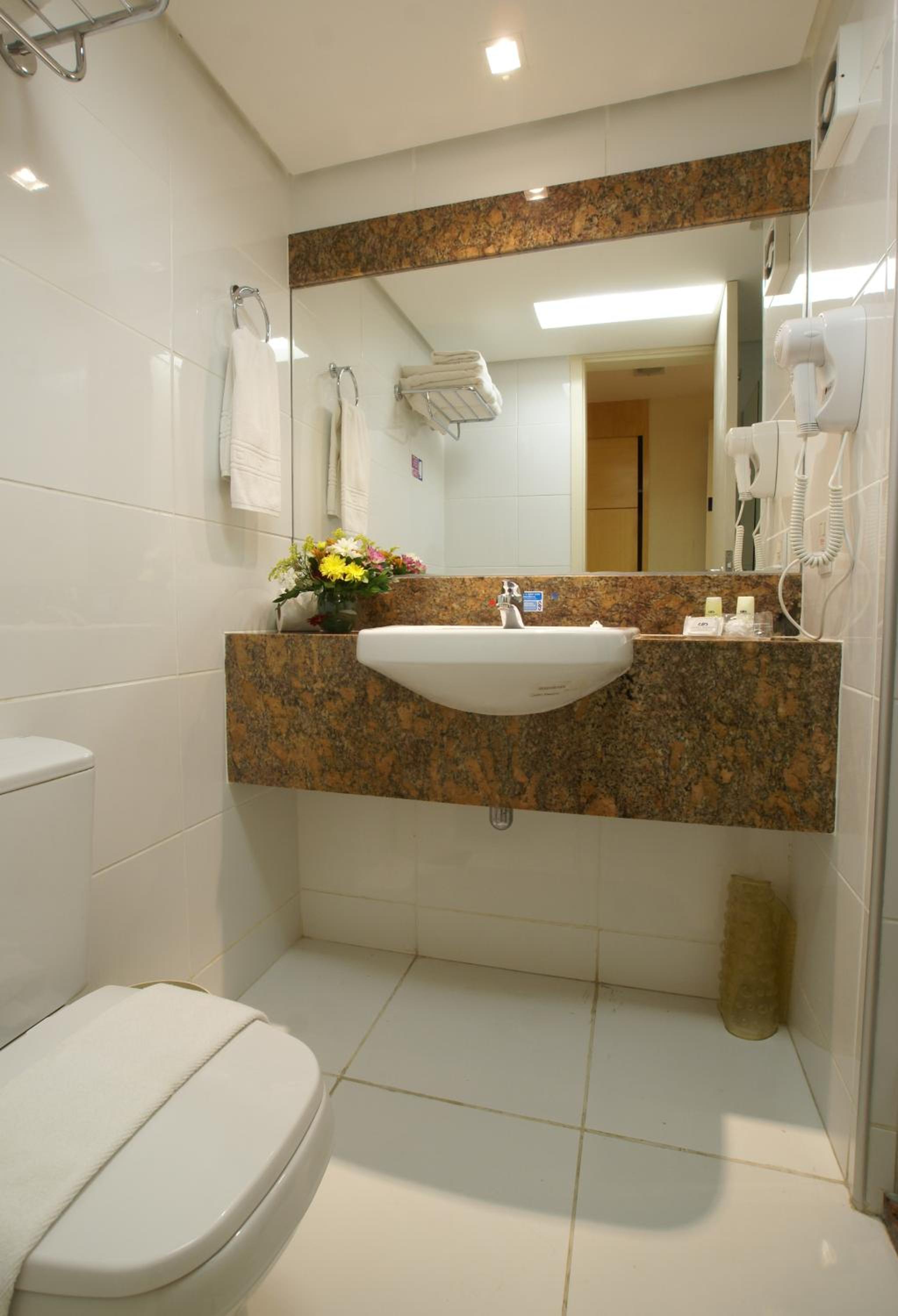 Standard Double Room - Photo 2