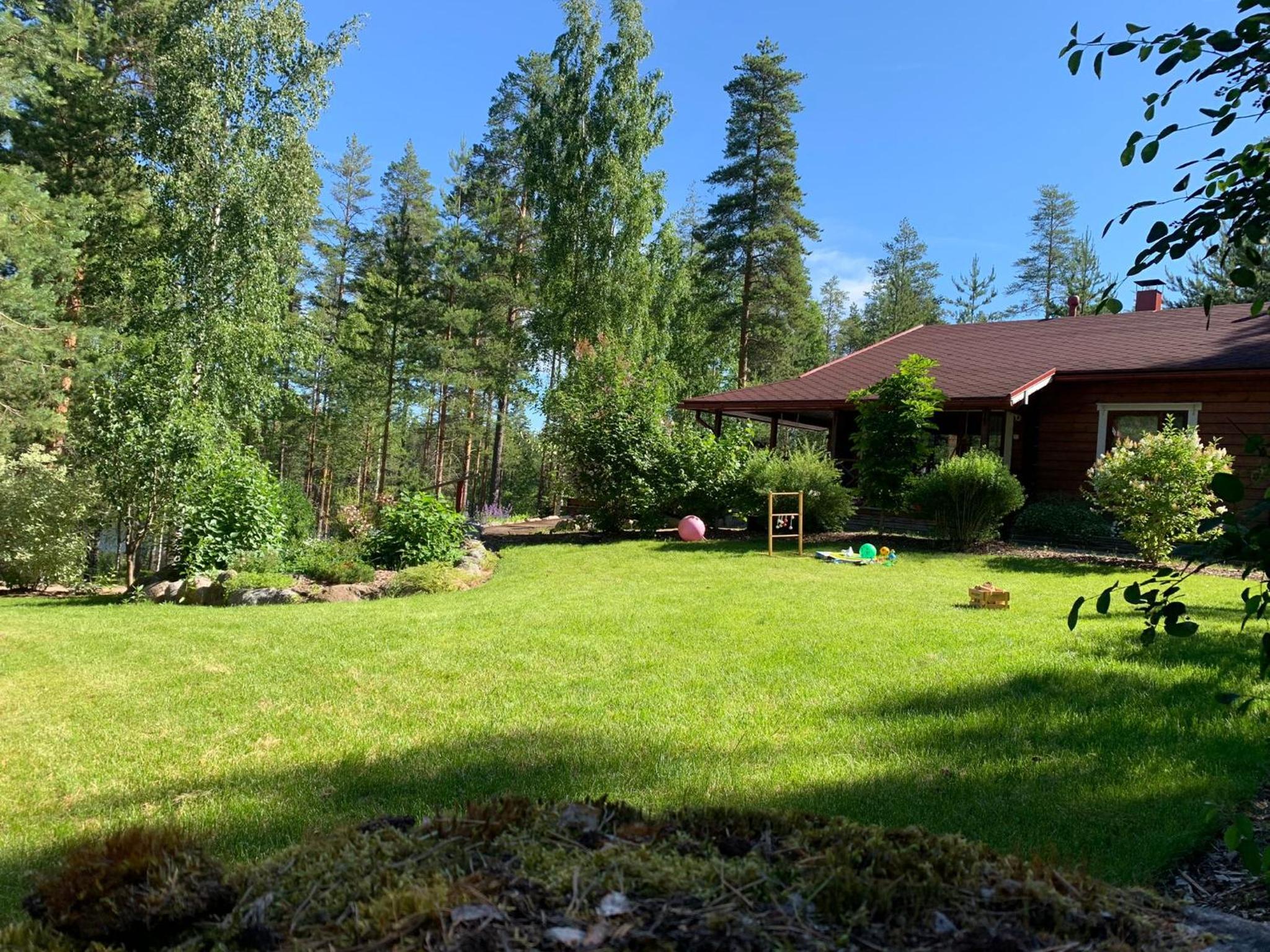 Villa photo 2