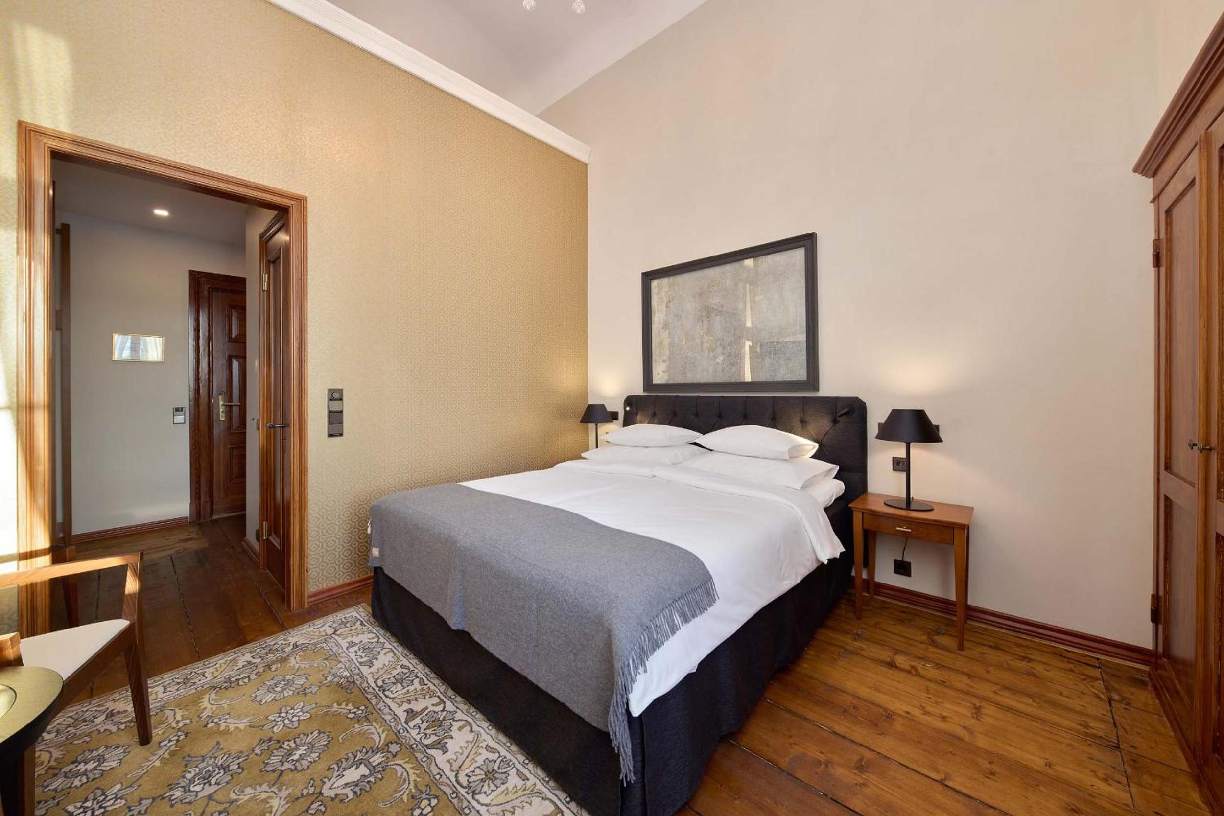 Superior Double or Twin Room with Spa Access - Photo 14