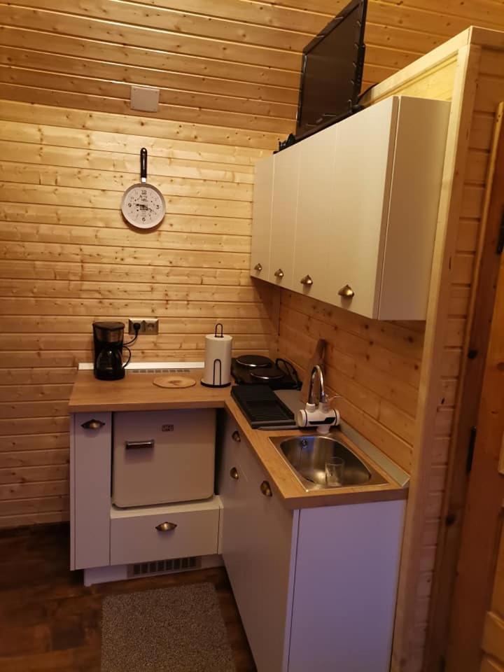 One-Bedroom House photo 3