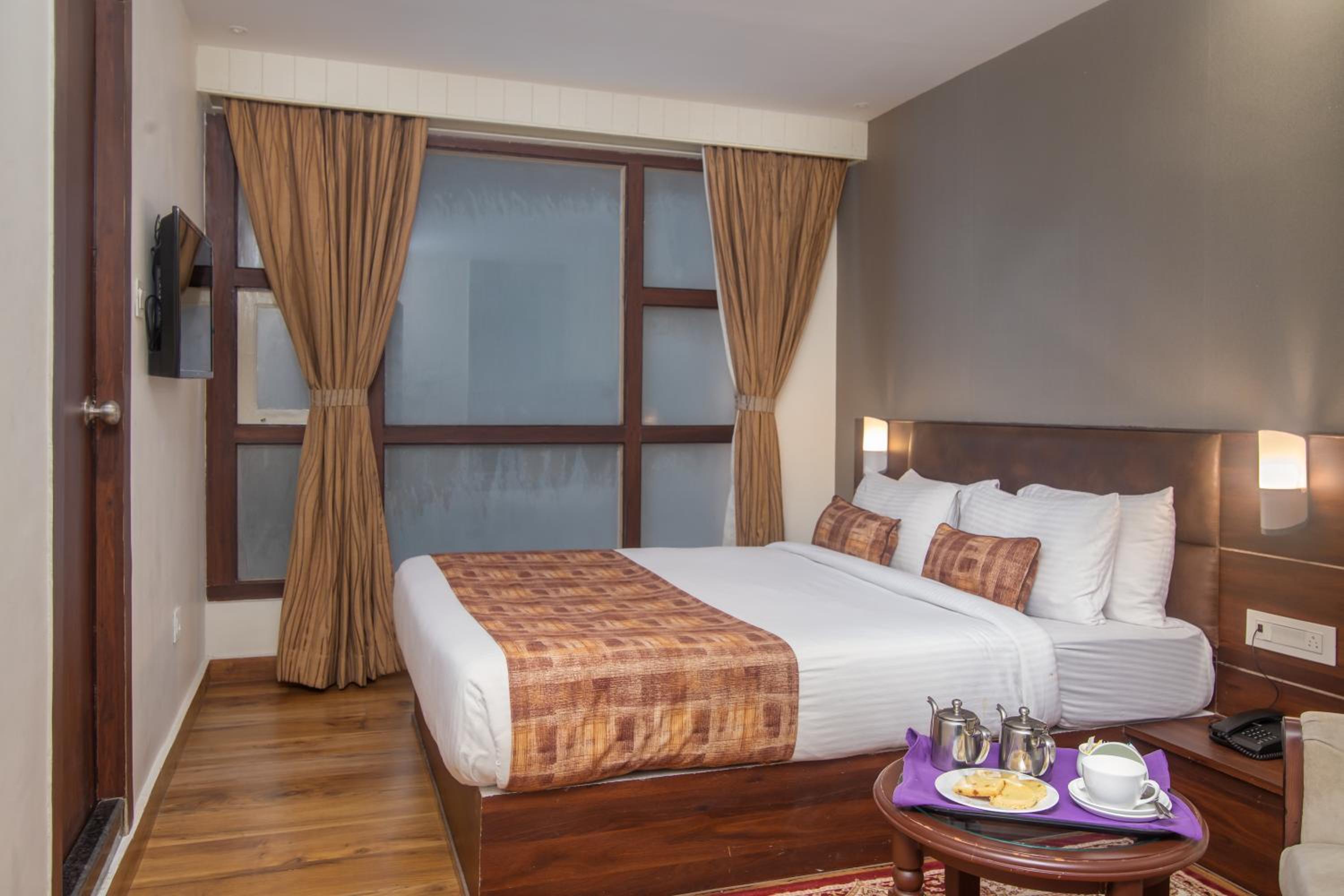 Deluxe Double Room - Photo 7
