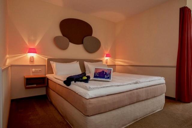 Double Room - Photo 7