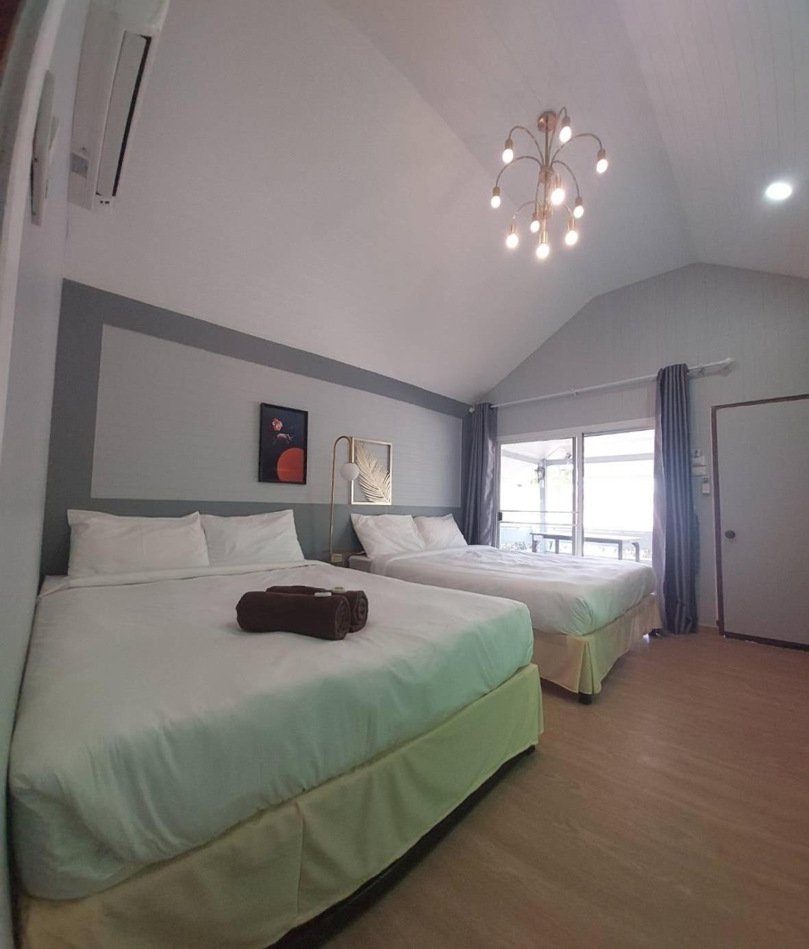 One-Bedroom Bungalow photo 3