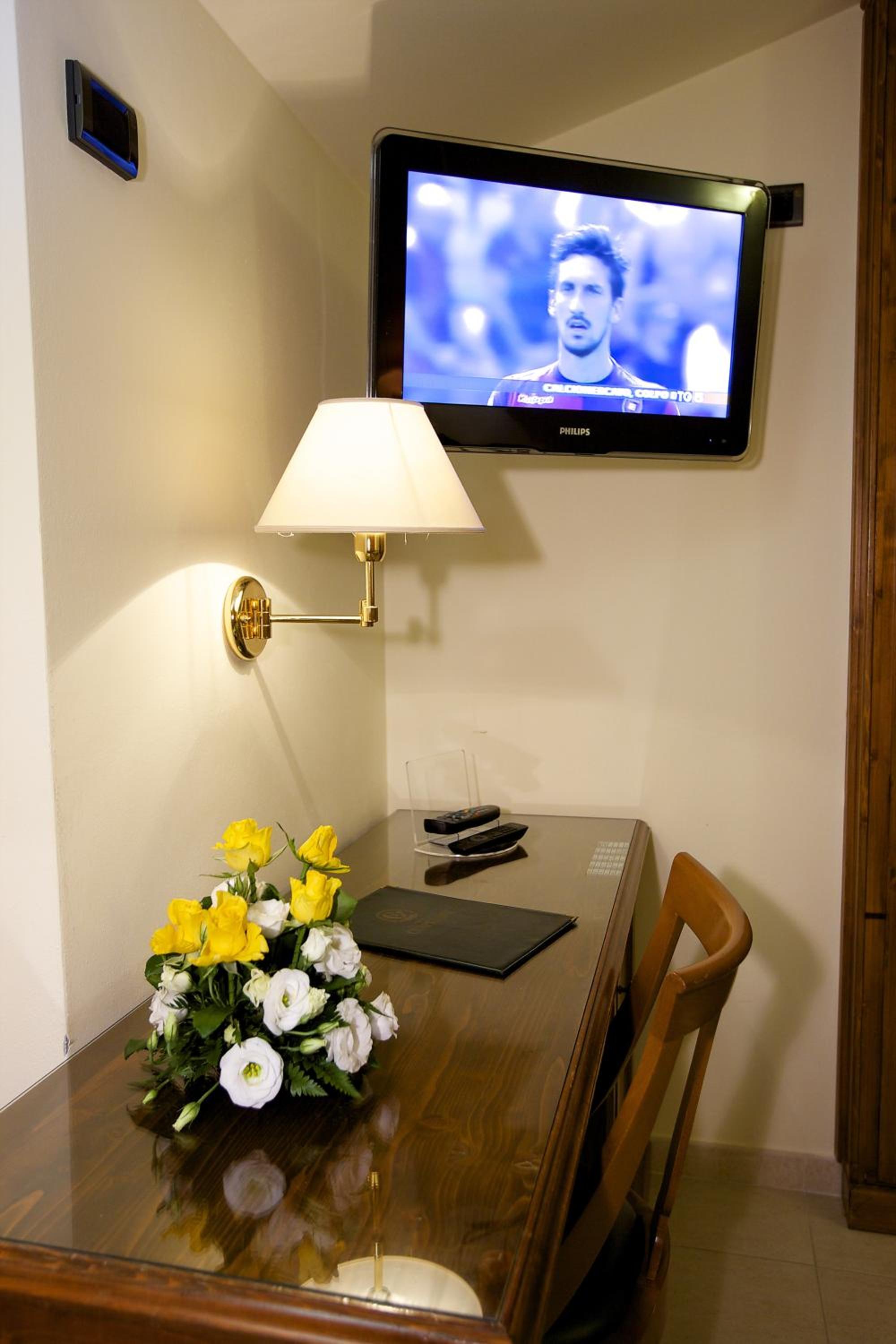 Superior Double or Twin Room - Photo 3