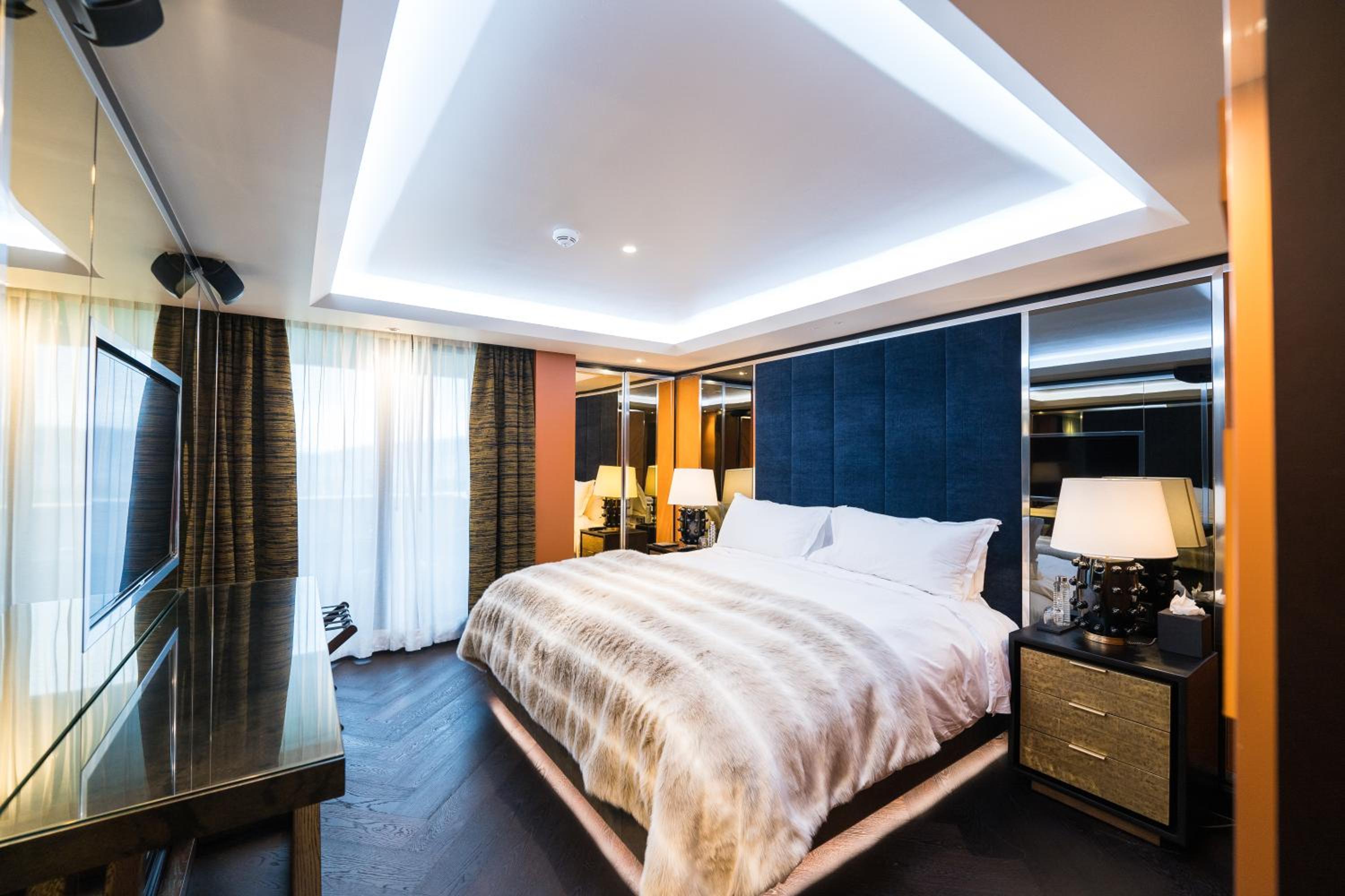 1 BED | Come Play Suite w/Balcony, Including New Year Dinner & Party at Soul Street