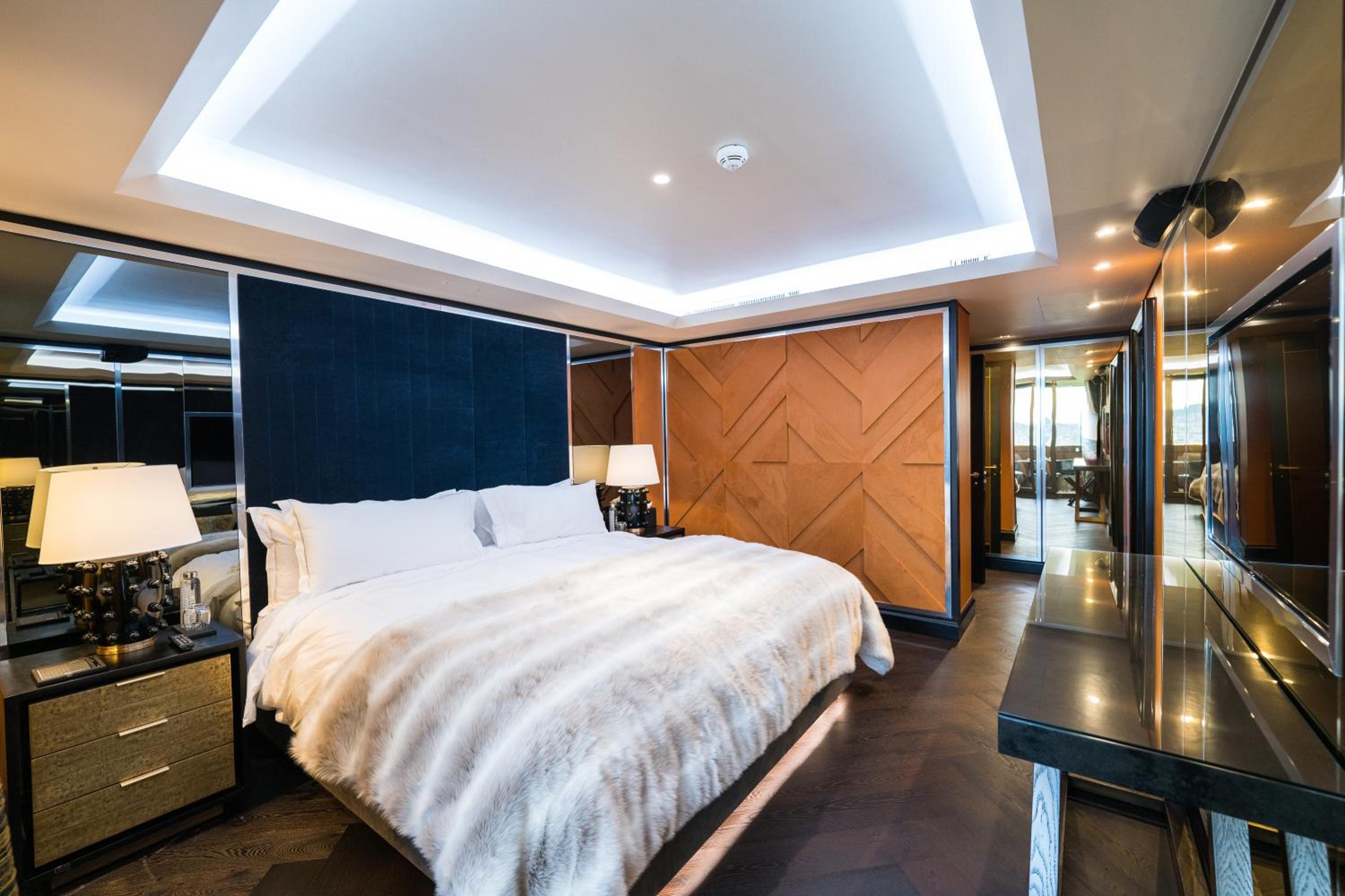 1 BED | Come Play Suite w/Balcony, Including New Year Dinner & Party at Soul Street